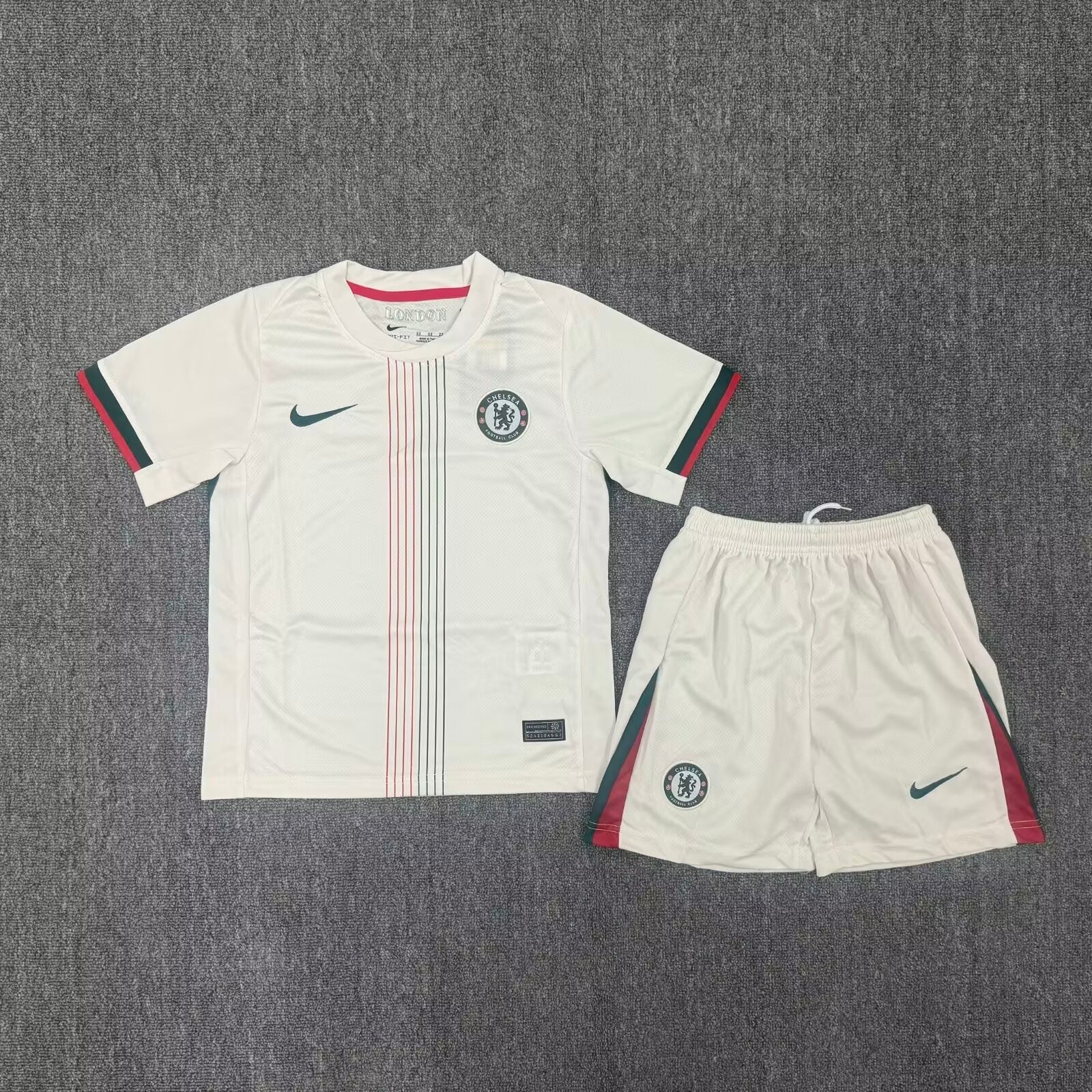 Away 25/26 Kids Kit