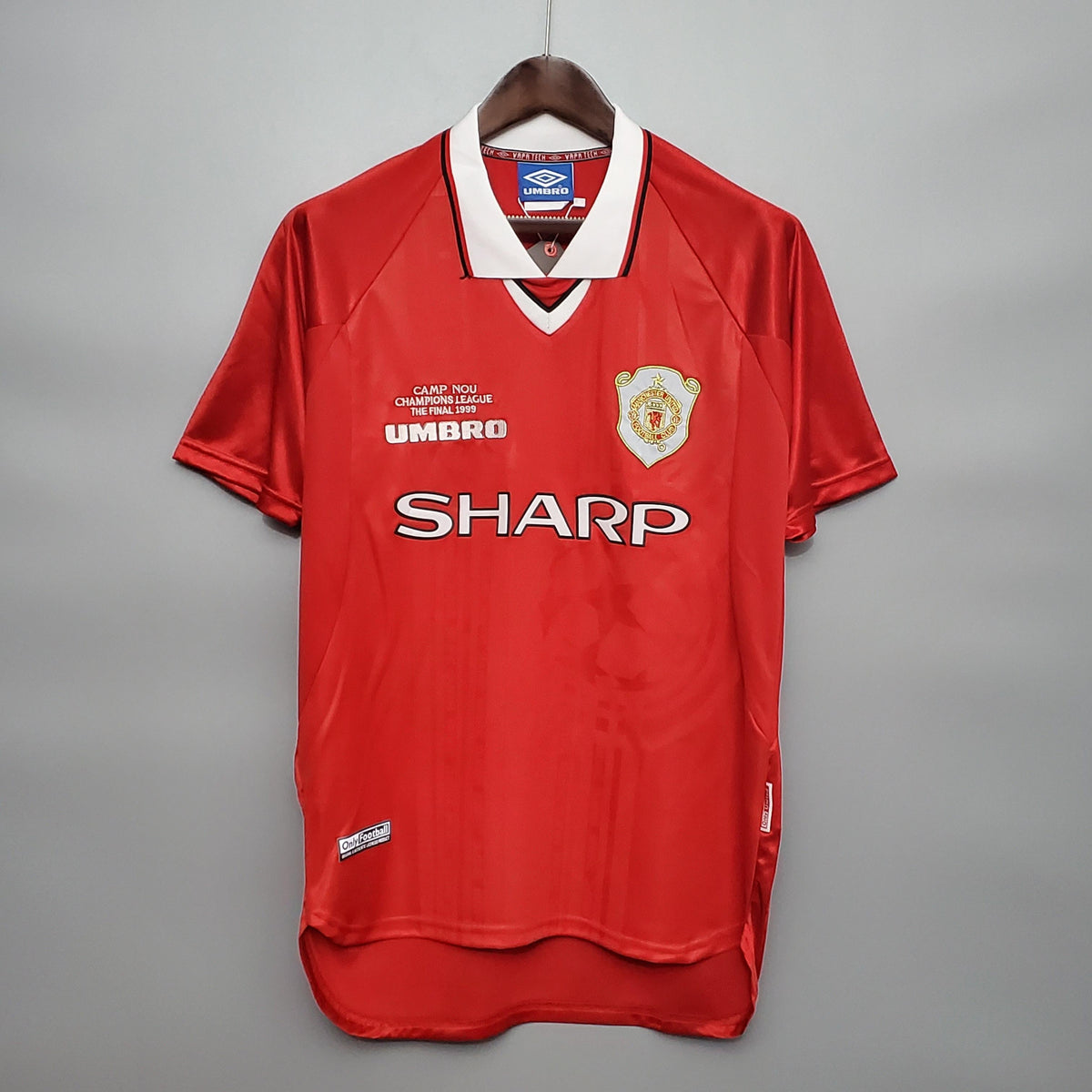 Manchester United Retro Jersey home 1999/00