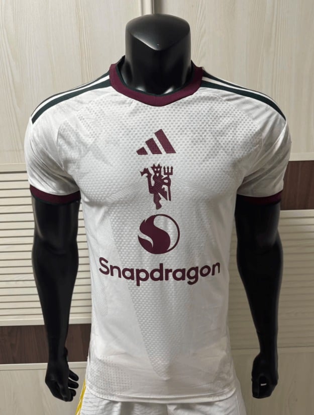 Manchester United 2026/27 Third Player Jersey