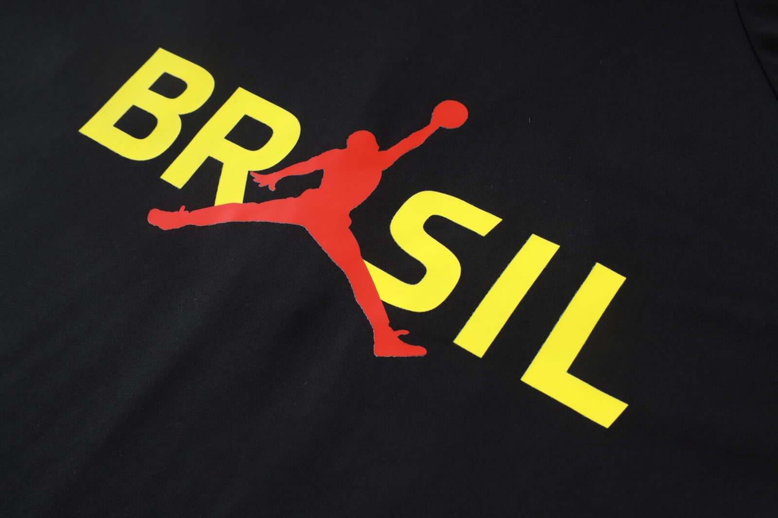 Tracksuit 26