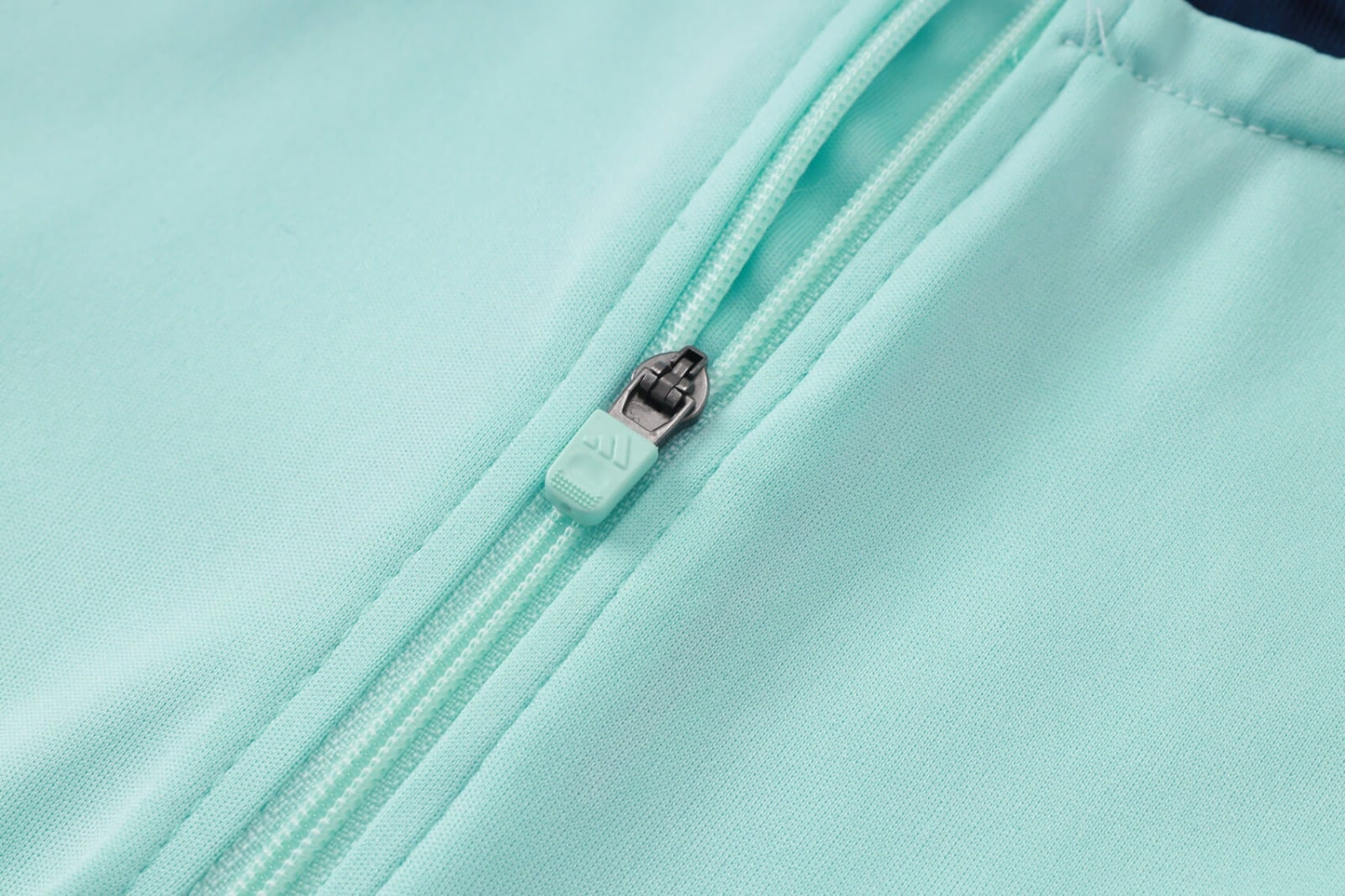 Tracksuit 26