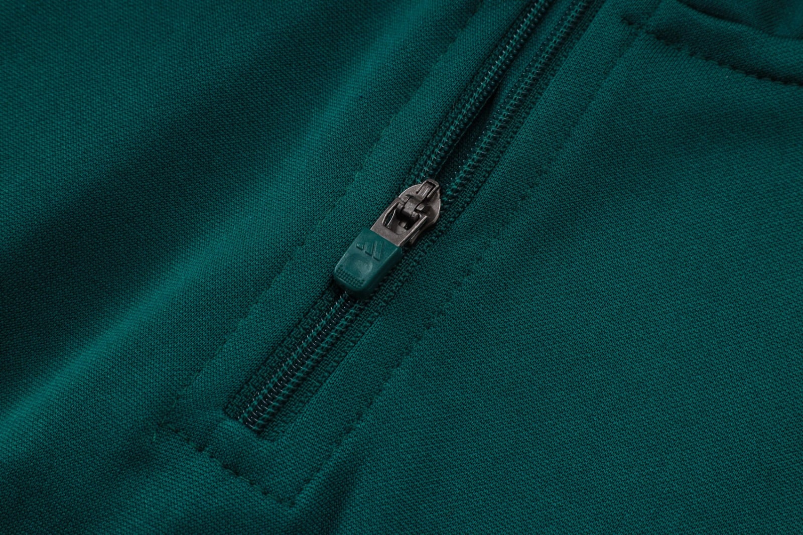 Tracksuit 26