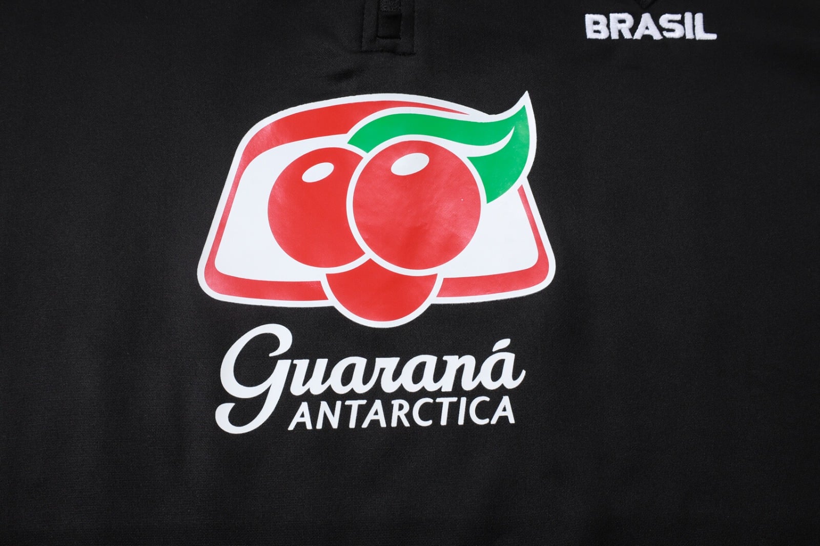 Tracksuit 25