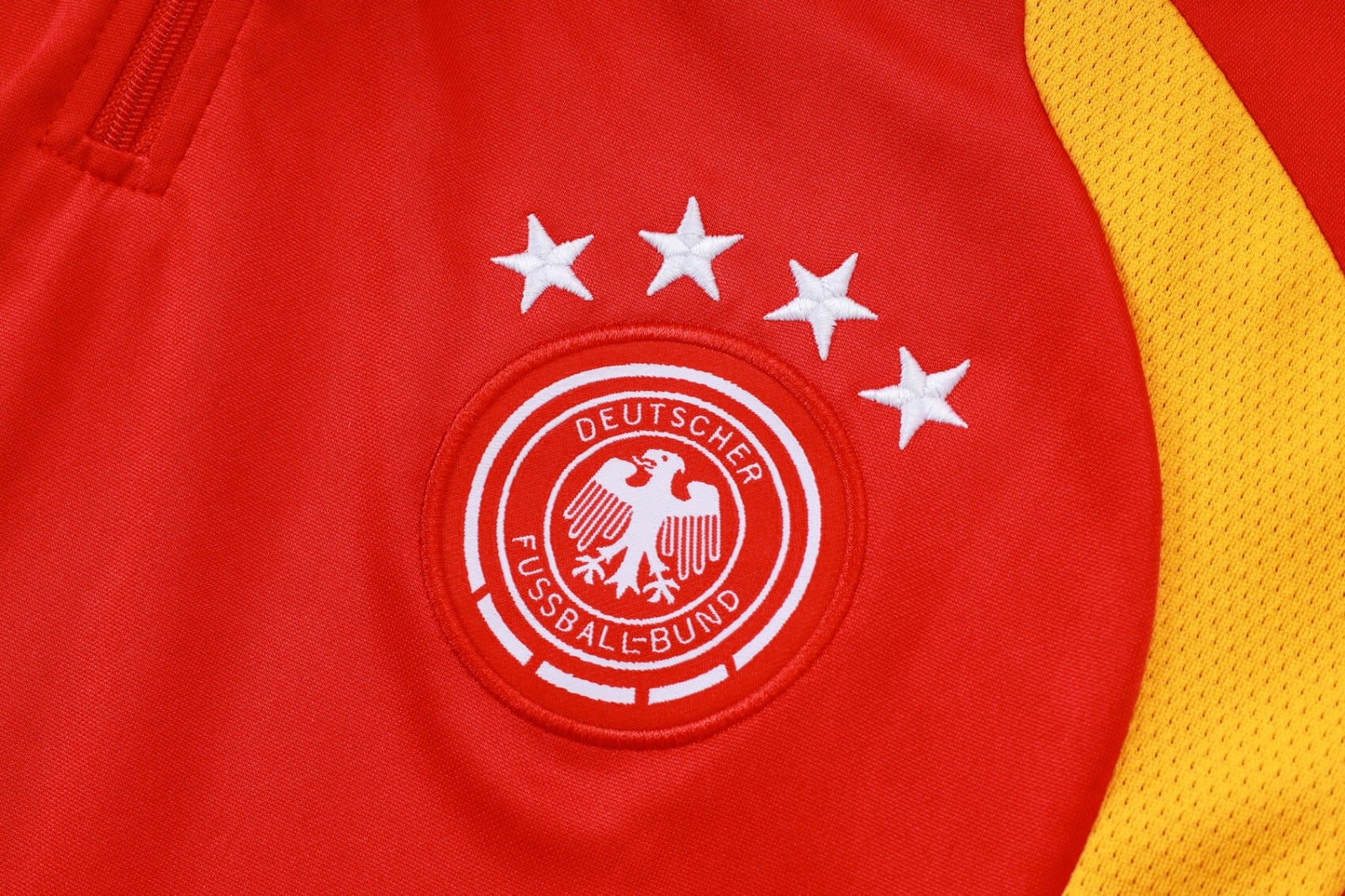 Tracksuit 26