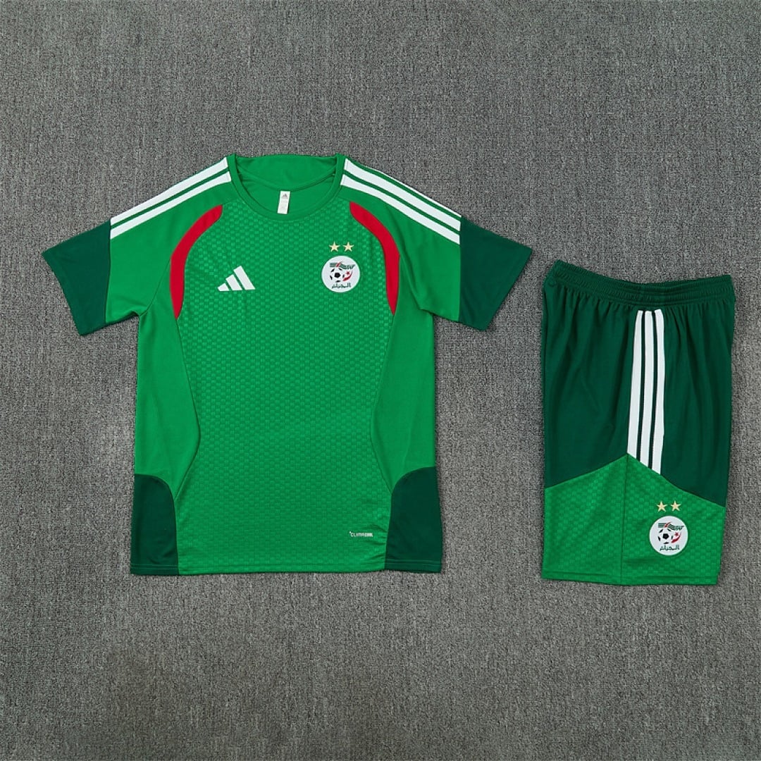Training Men's Kit