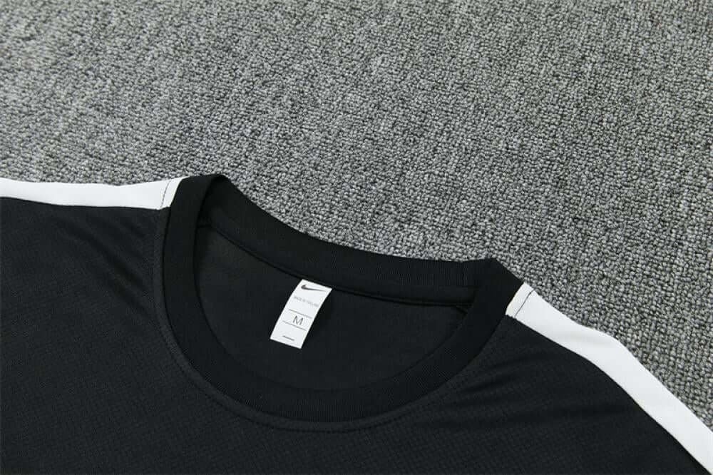 Training 26/27 Men's Kit
