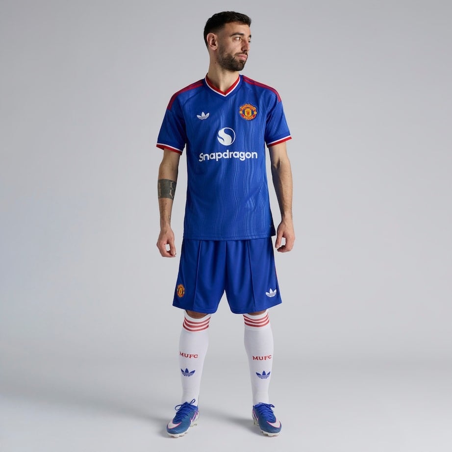 Manchester United 2026/27 Away Jersey
