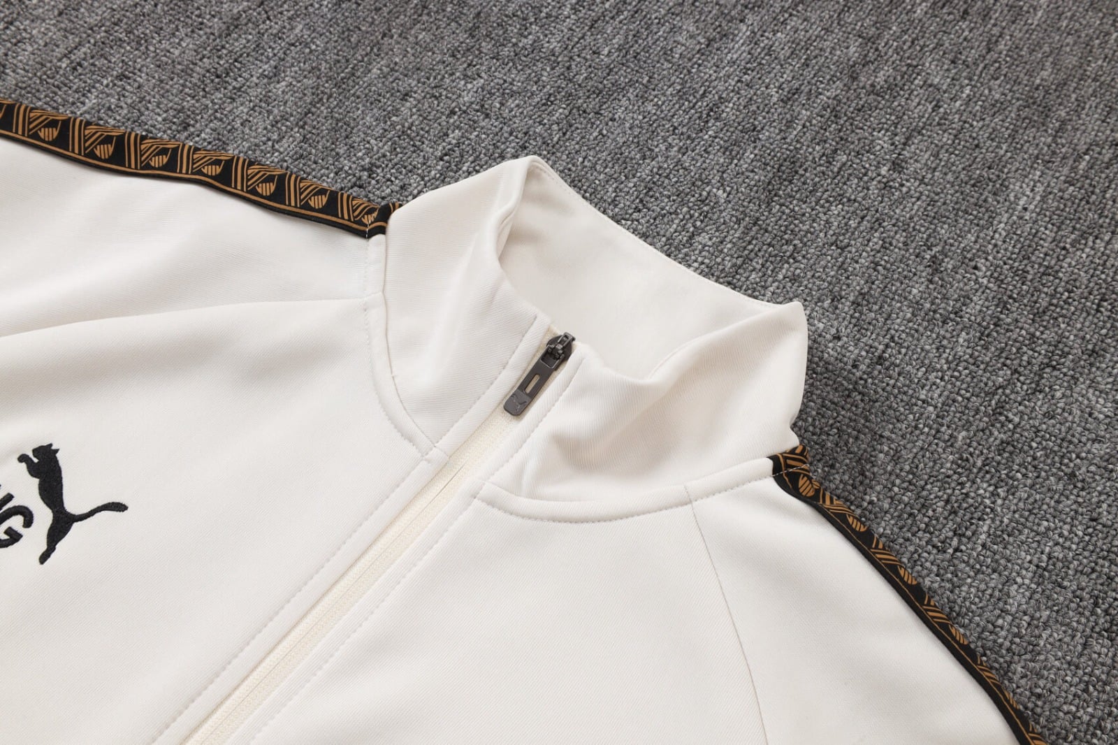 Jacket 26/27
