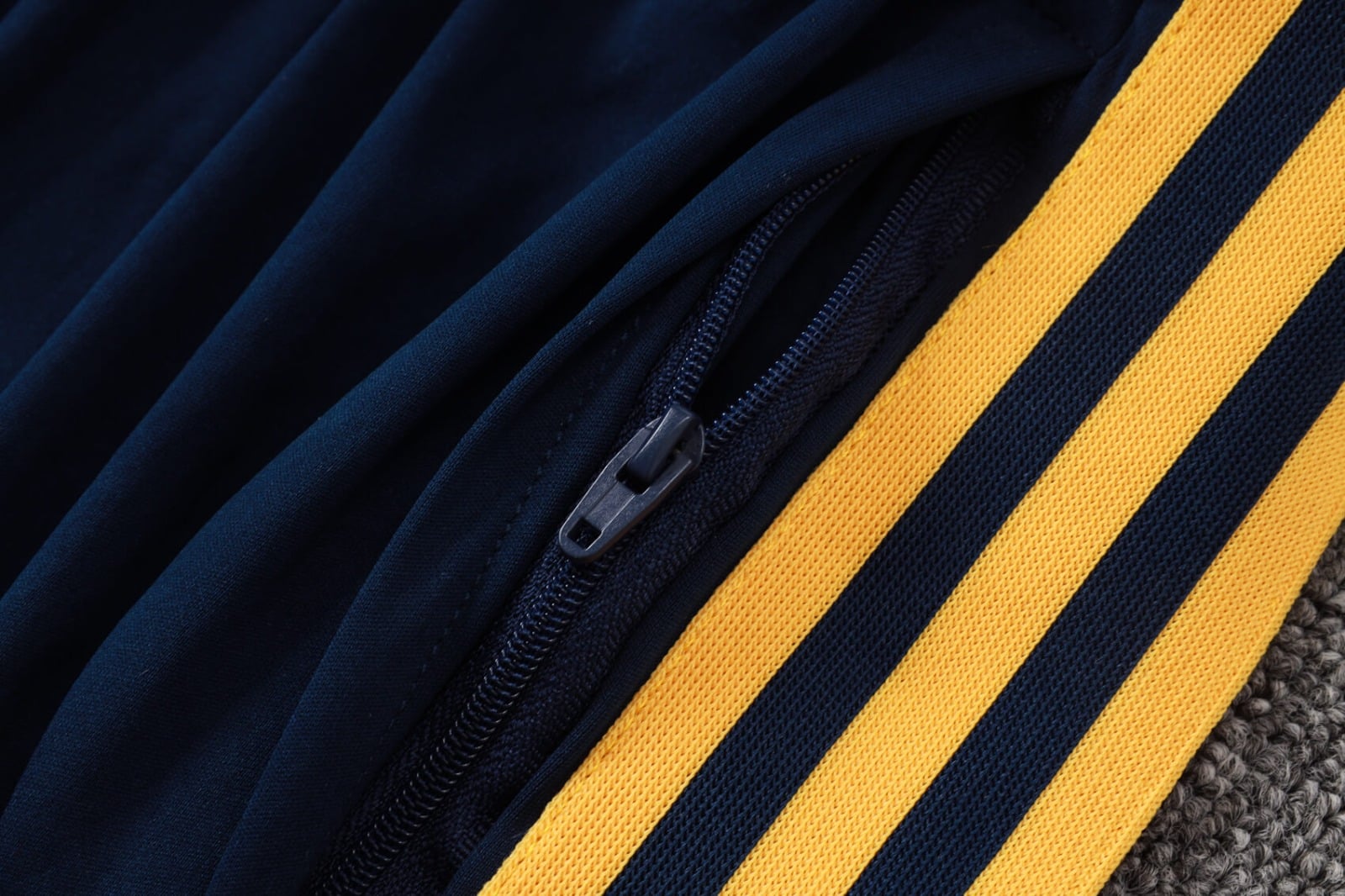 Tracksuit 26/27