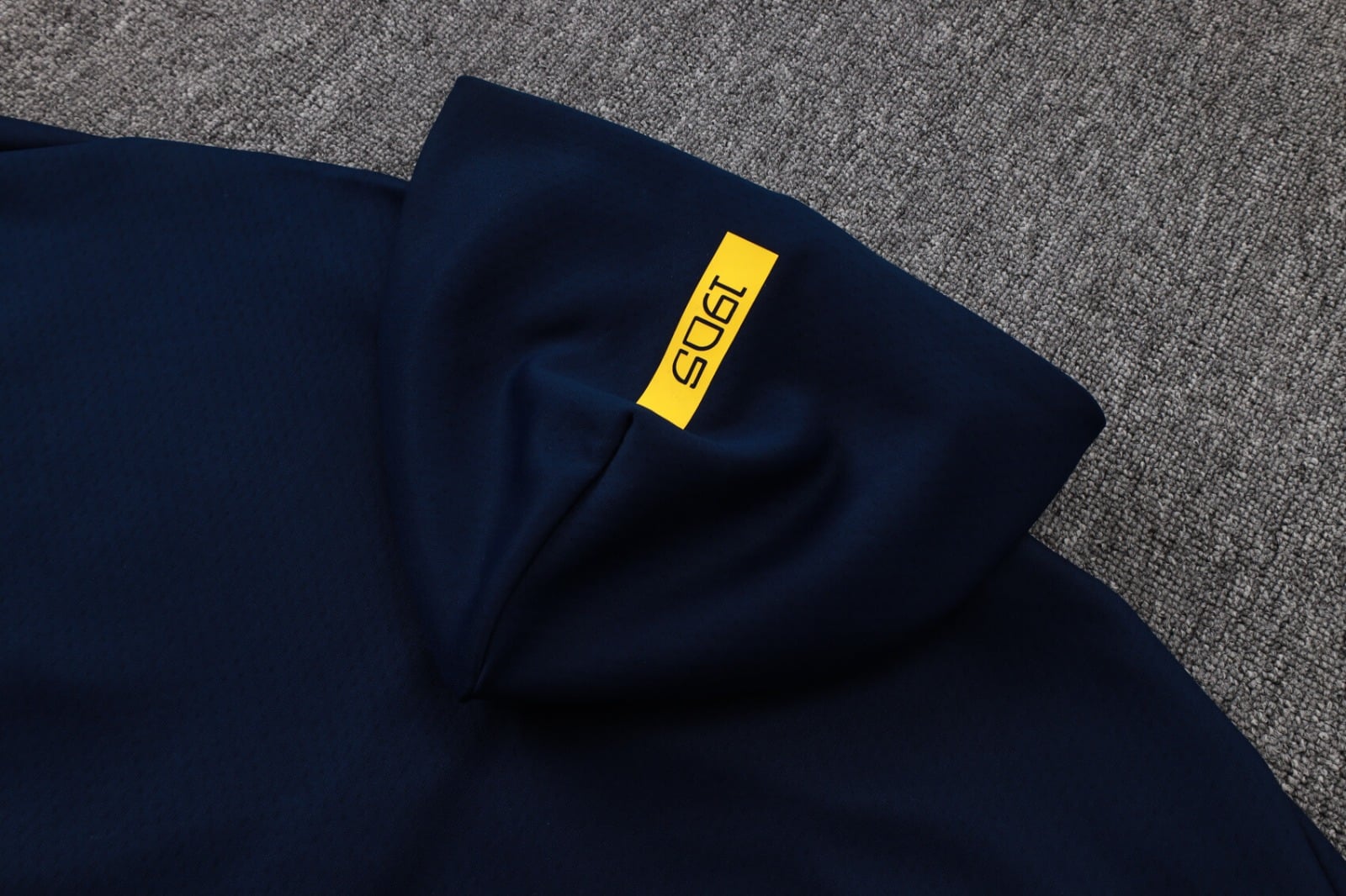 Hoodie 26/27