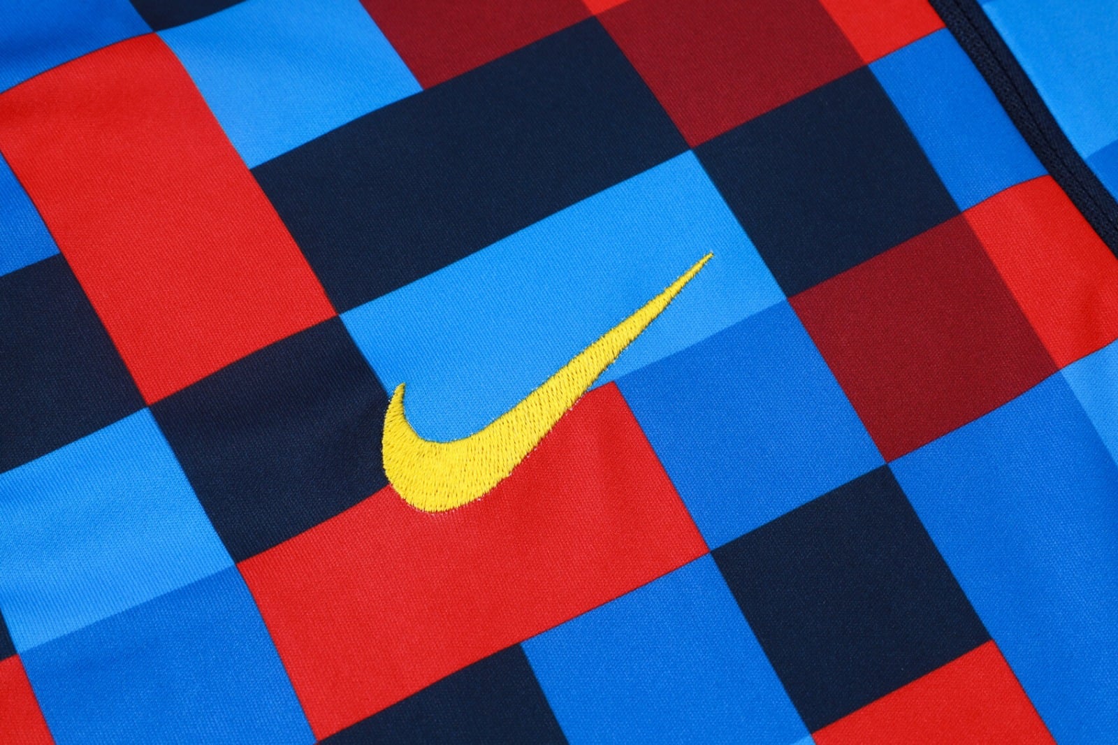 Barcelona 2026/27 Half-Zip TrackSuit