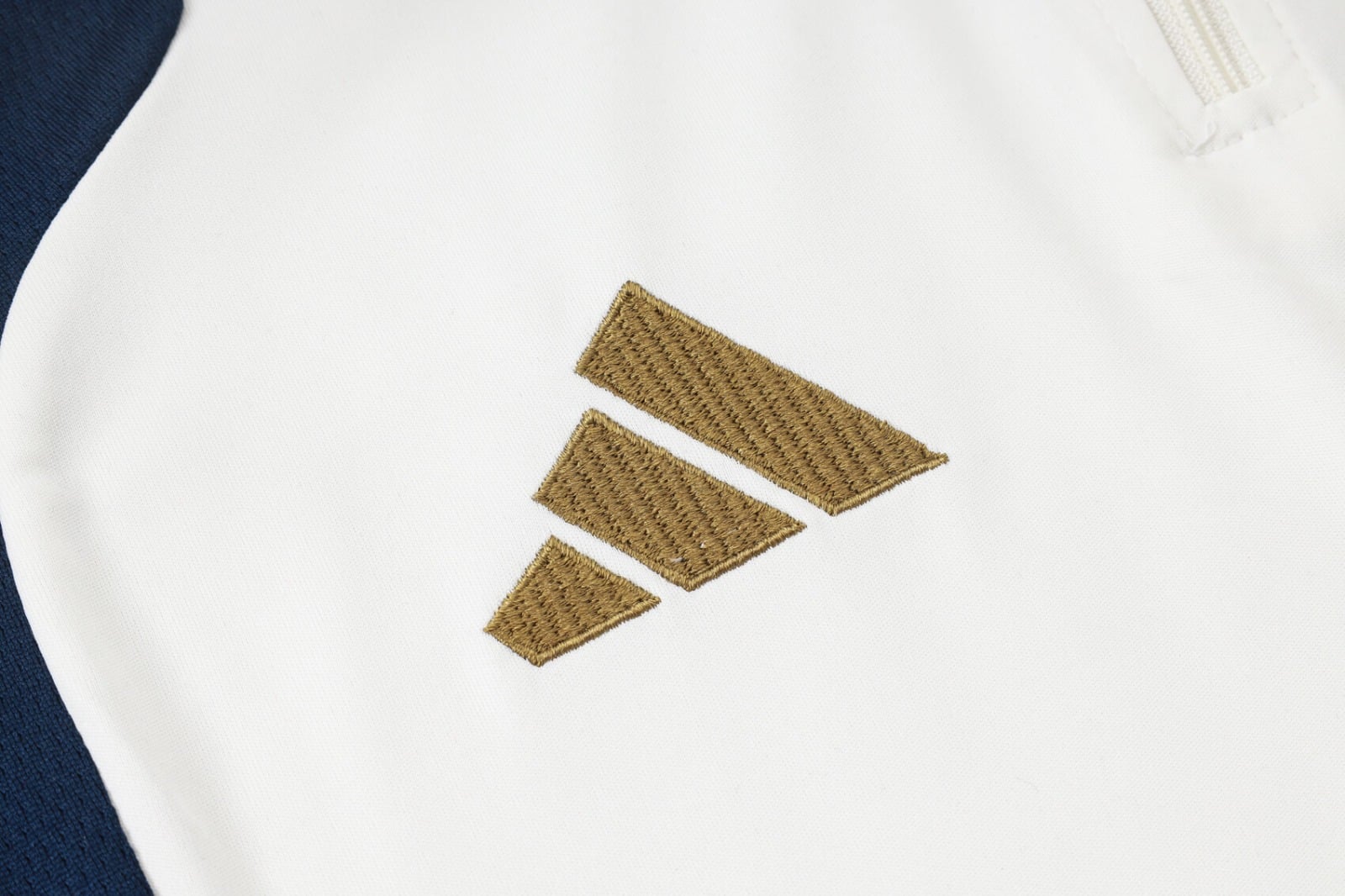Tracksuit 26/27
