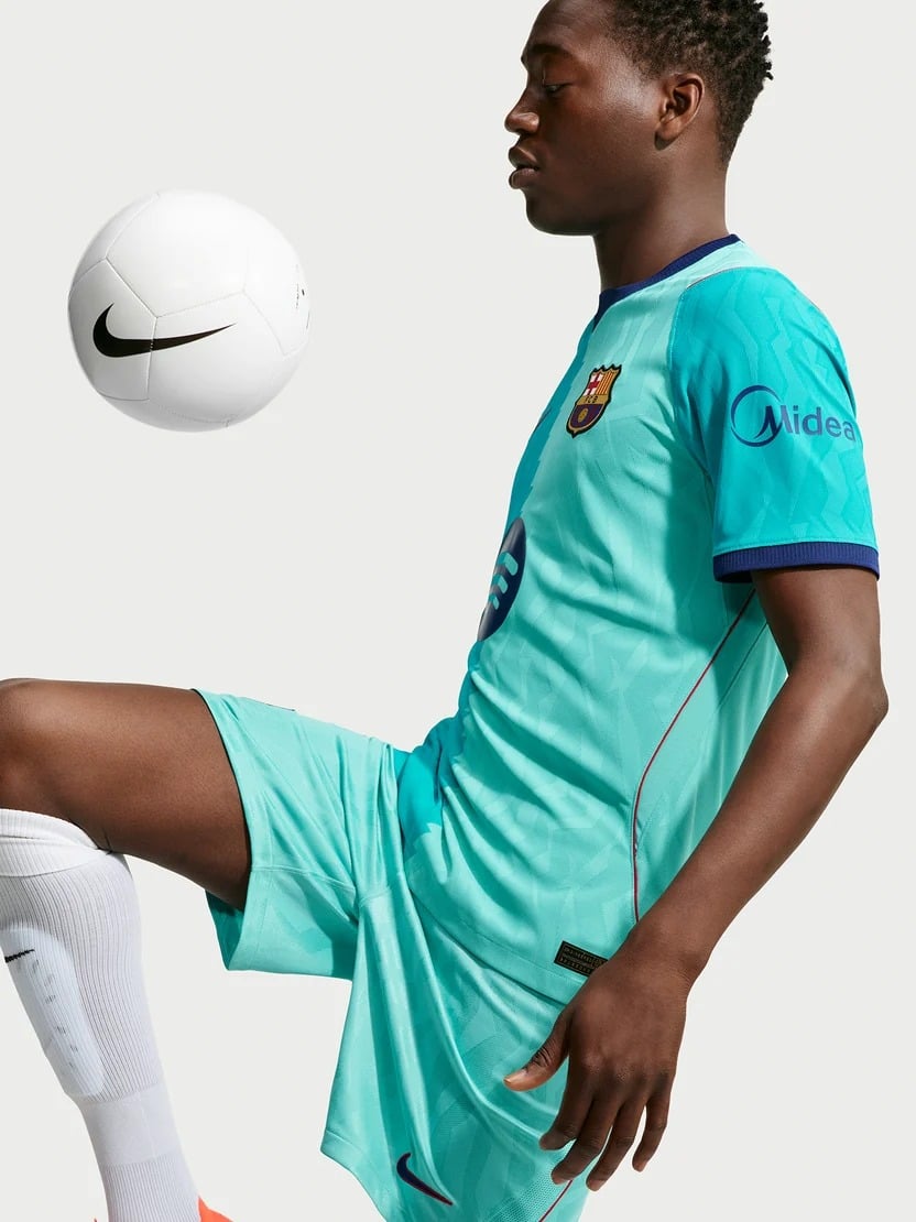 Barcelona 2026/27 Third Jersey