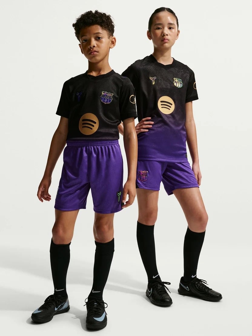 Away 26/27 Kids Kit