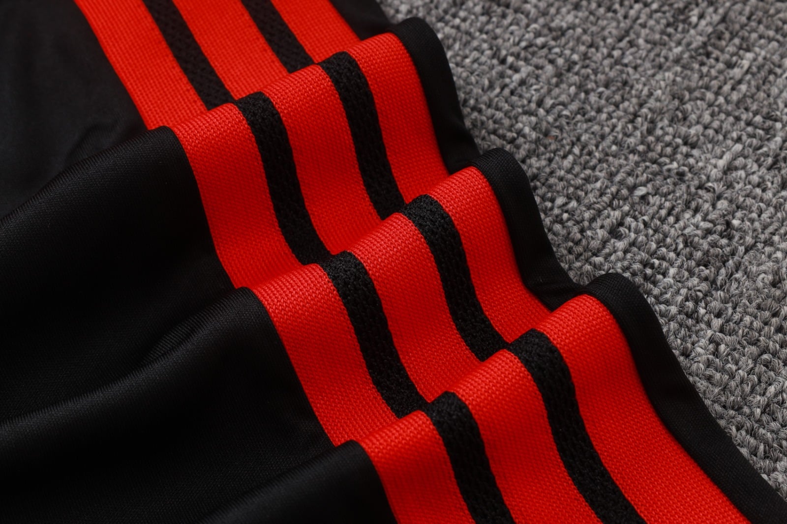 Manchester United 2026/27 Half-Zip TrackSuit