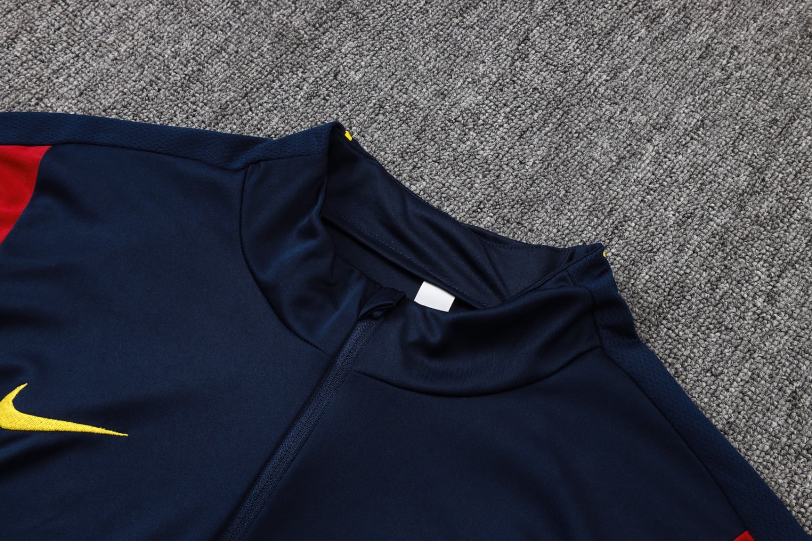Tracksuit 26/27