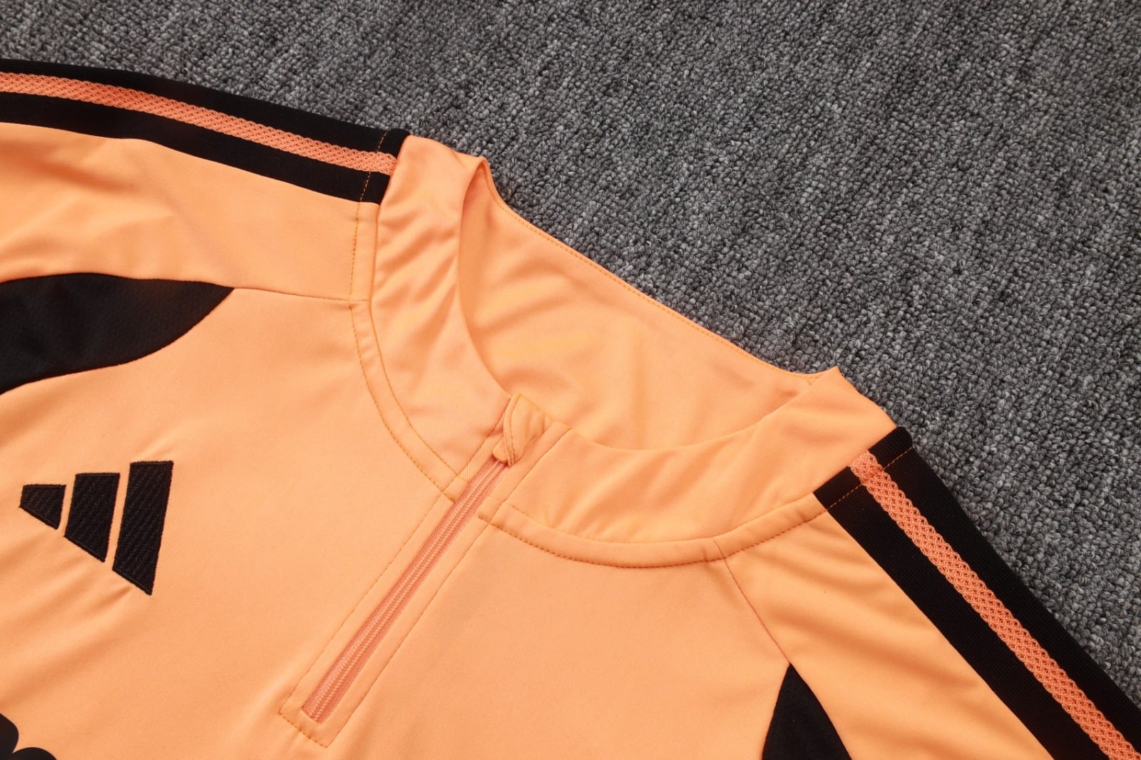 Tracksuit 26/27
