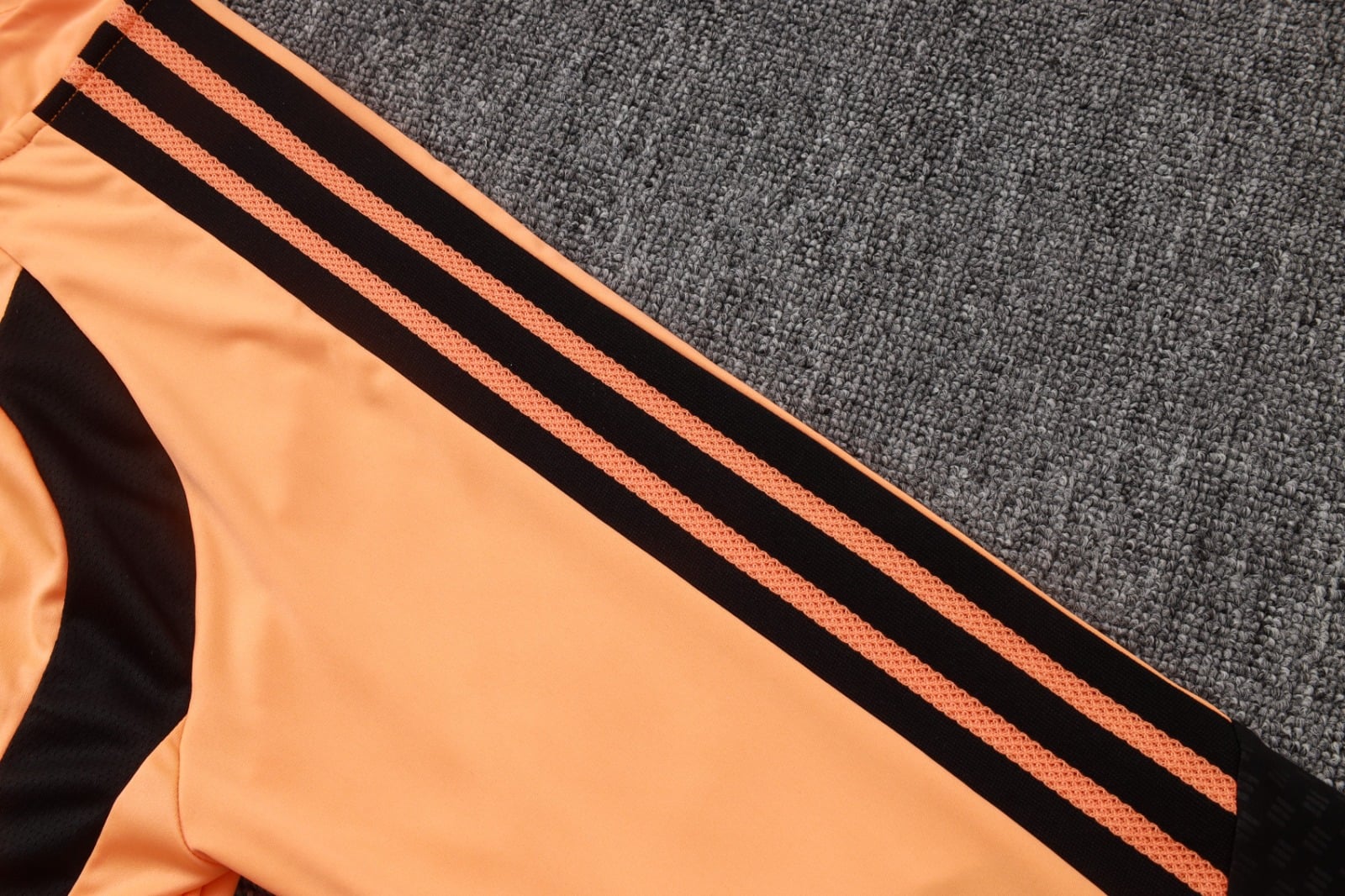 Arsenal 2026/27 Half-Zip TrackSuit