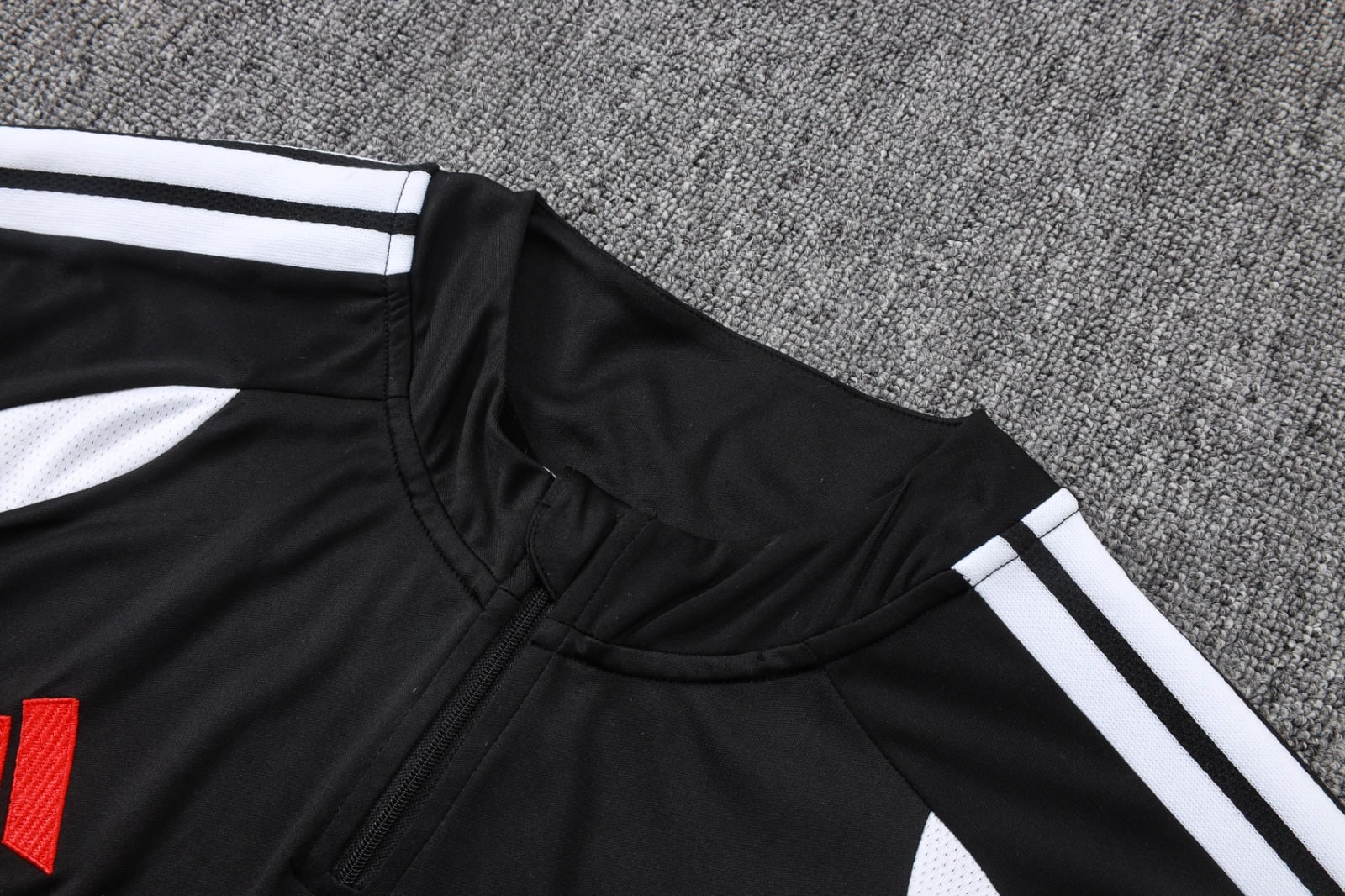 Tracksuit 26/27