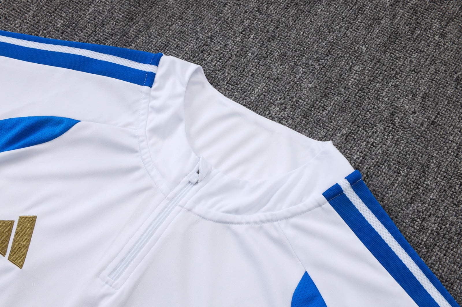 Tracksuit 26/27