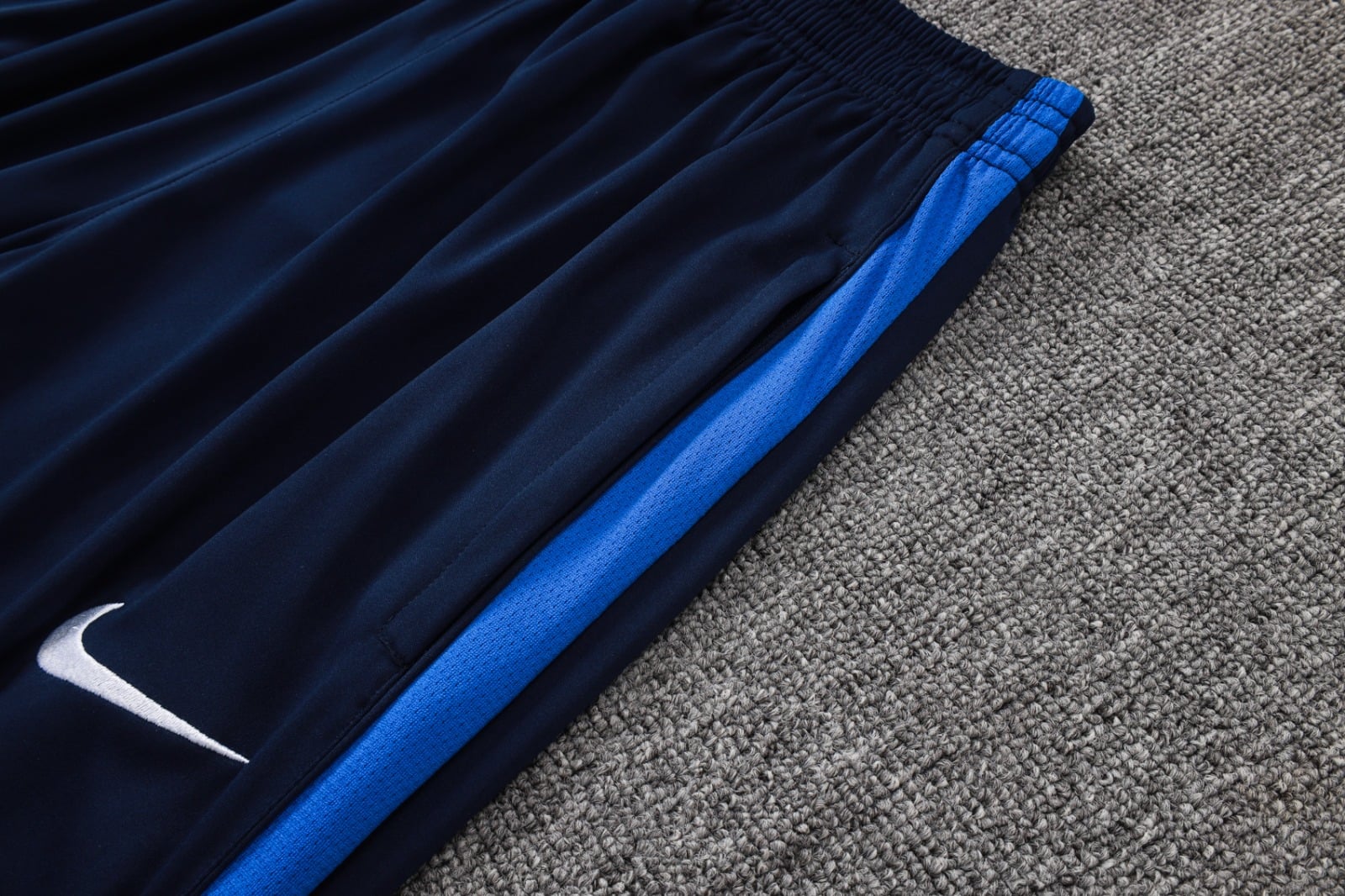 Inter 2026/27 Half-Zip TrackSuit
