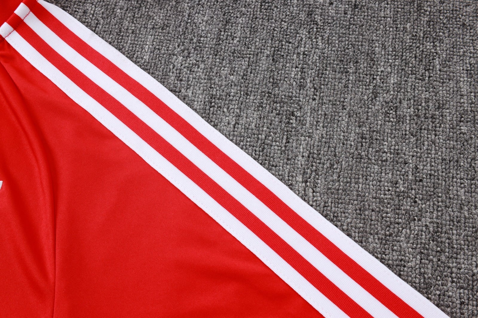 Tracksuit 26/27