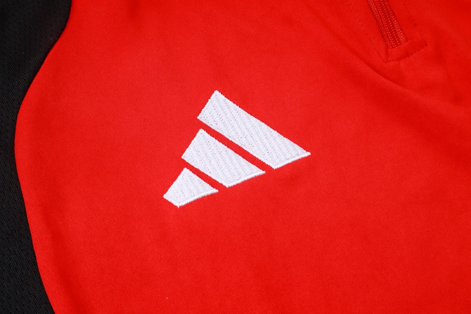 Manchester United 2026/27 Half-Zip TrackSuit