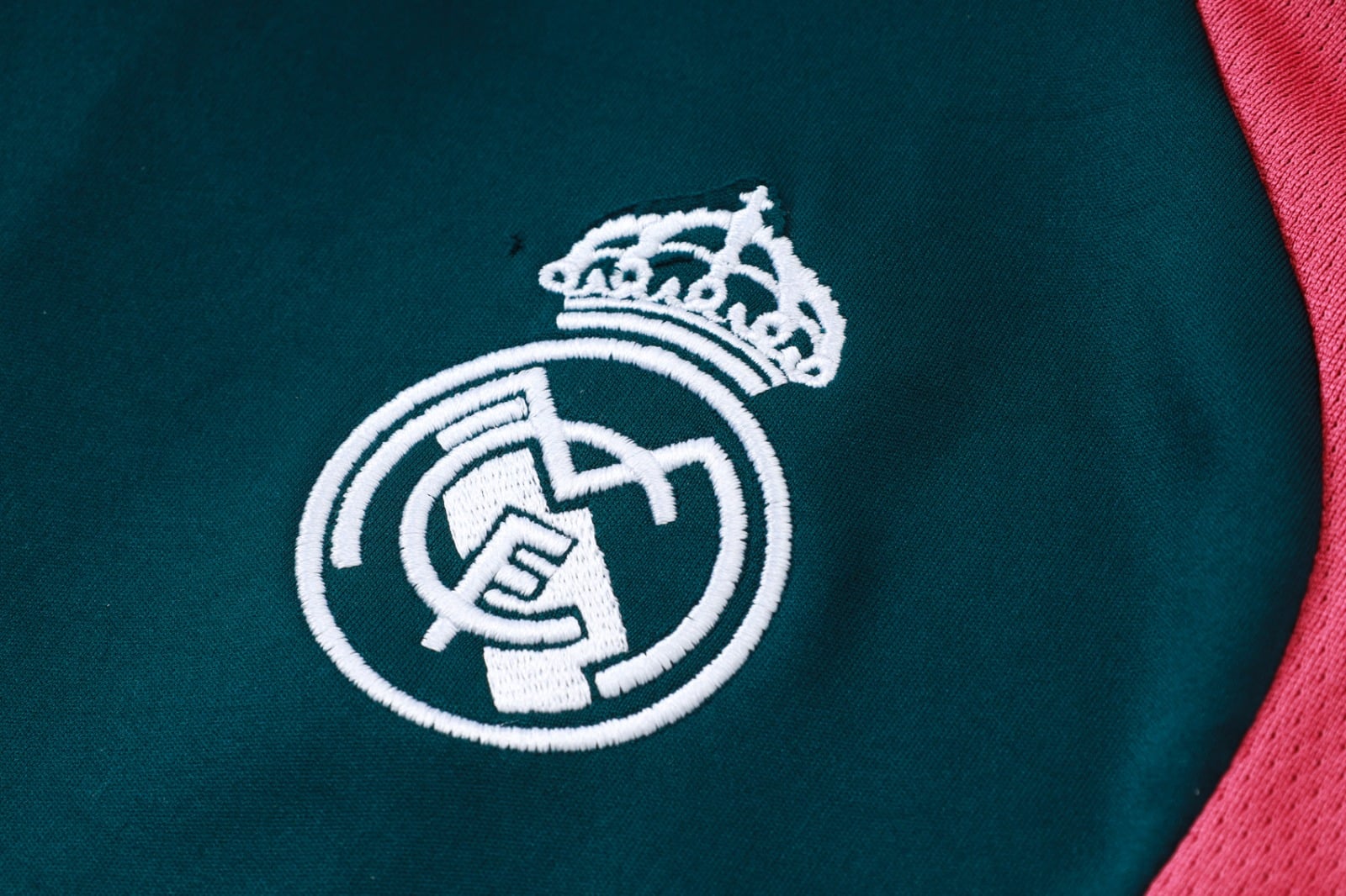 Real Madrid 2026/27 Half-Zip Tracksuit