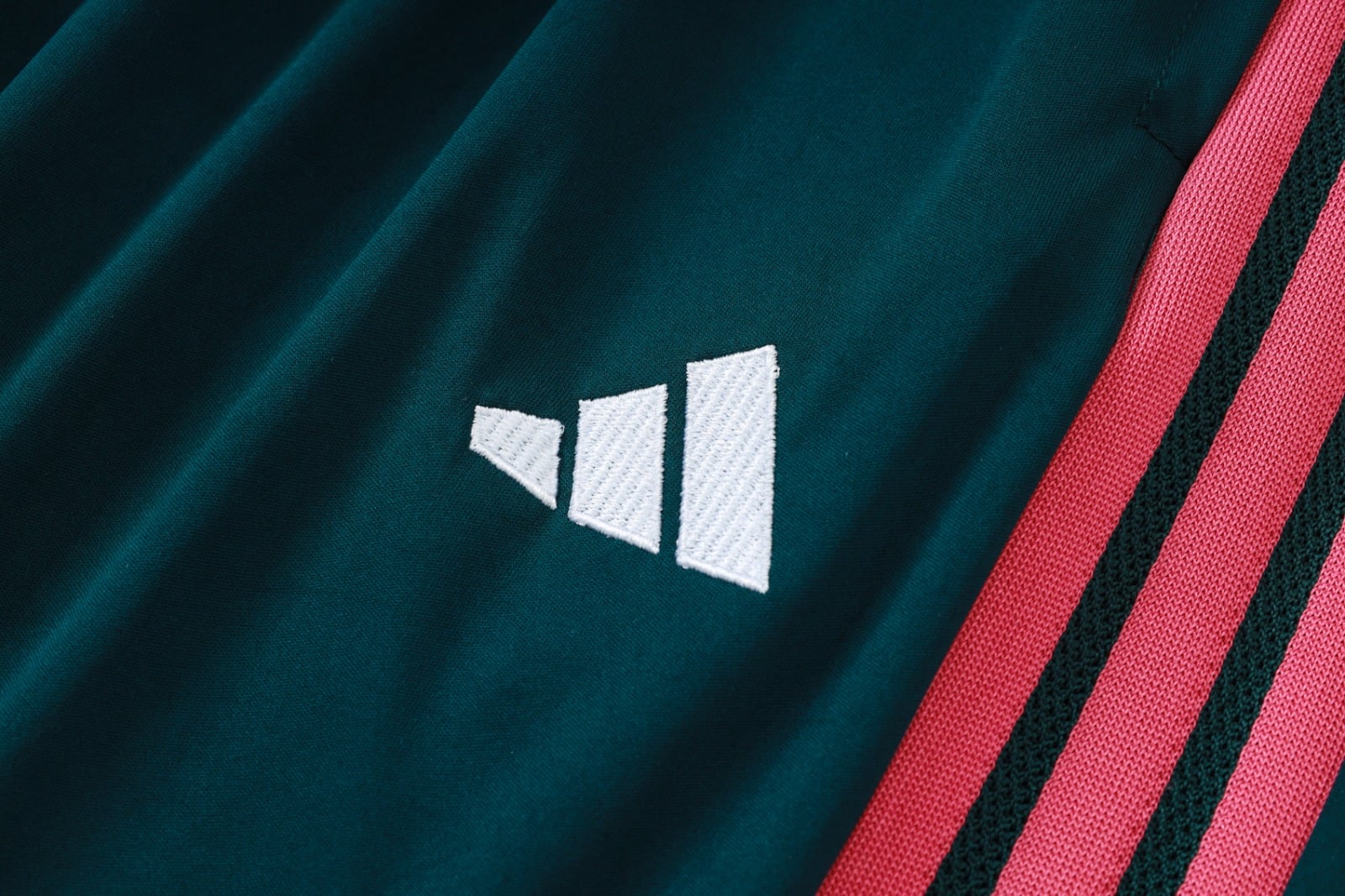 Tracksuit 26/27