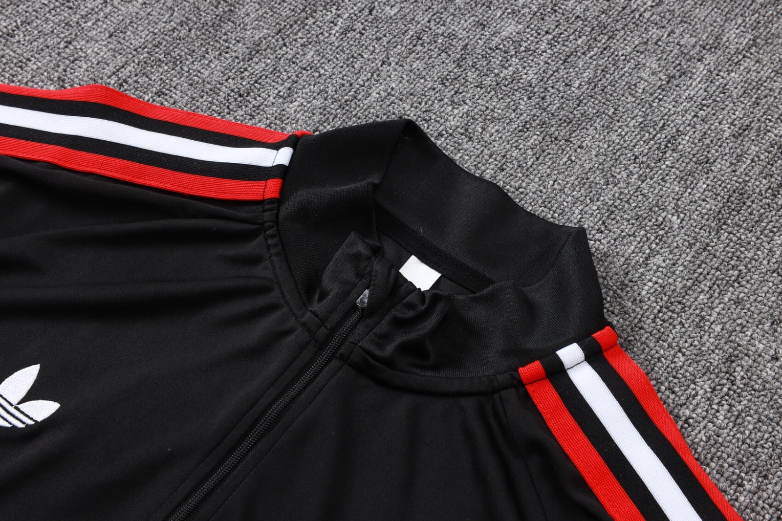 Manchester United 2026/27 Half-Zip TrackSuit