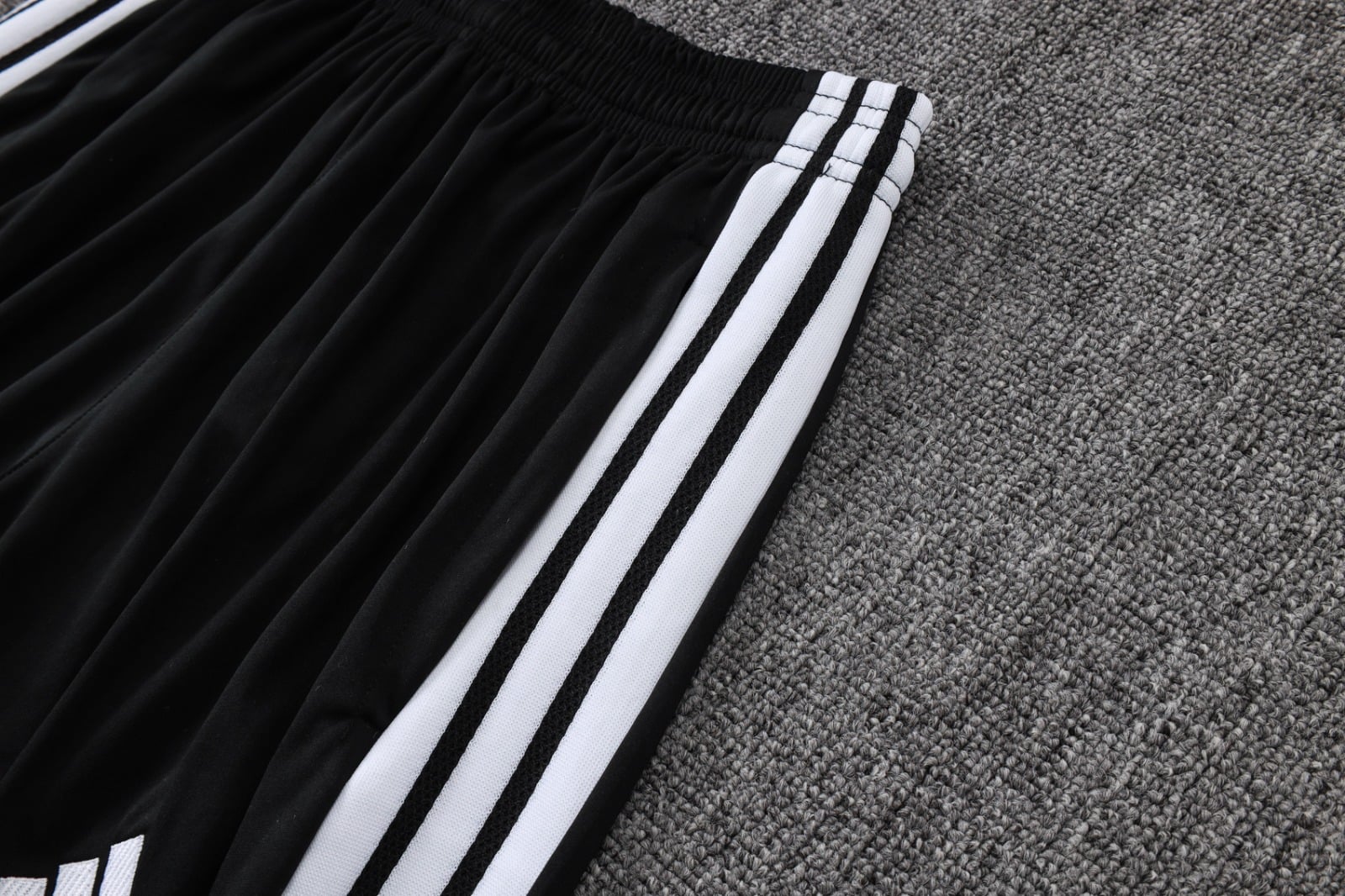 Tracksuit 26/27