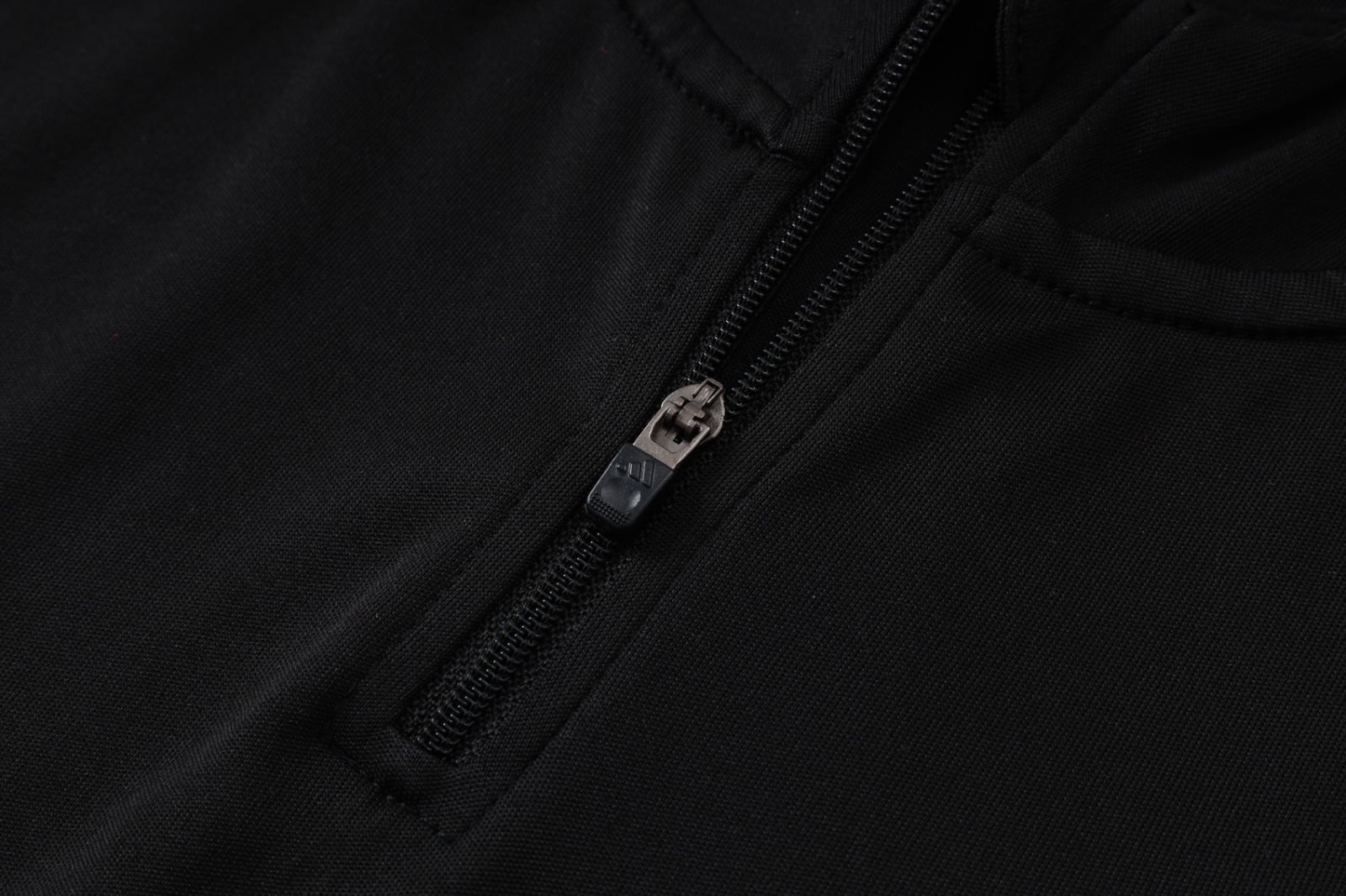 Arsenal 2026/27 Half-Zip TrackSuit