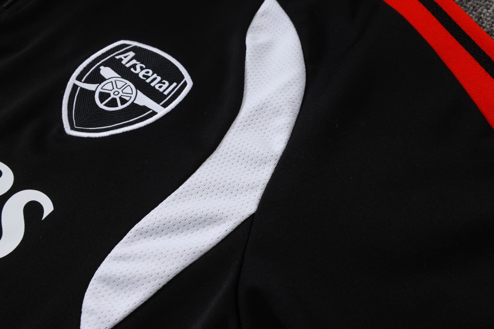 Arsenal 2026/27 Half-Zip TrackSuit