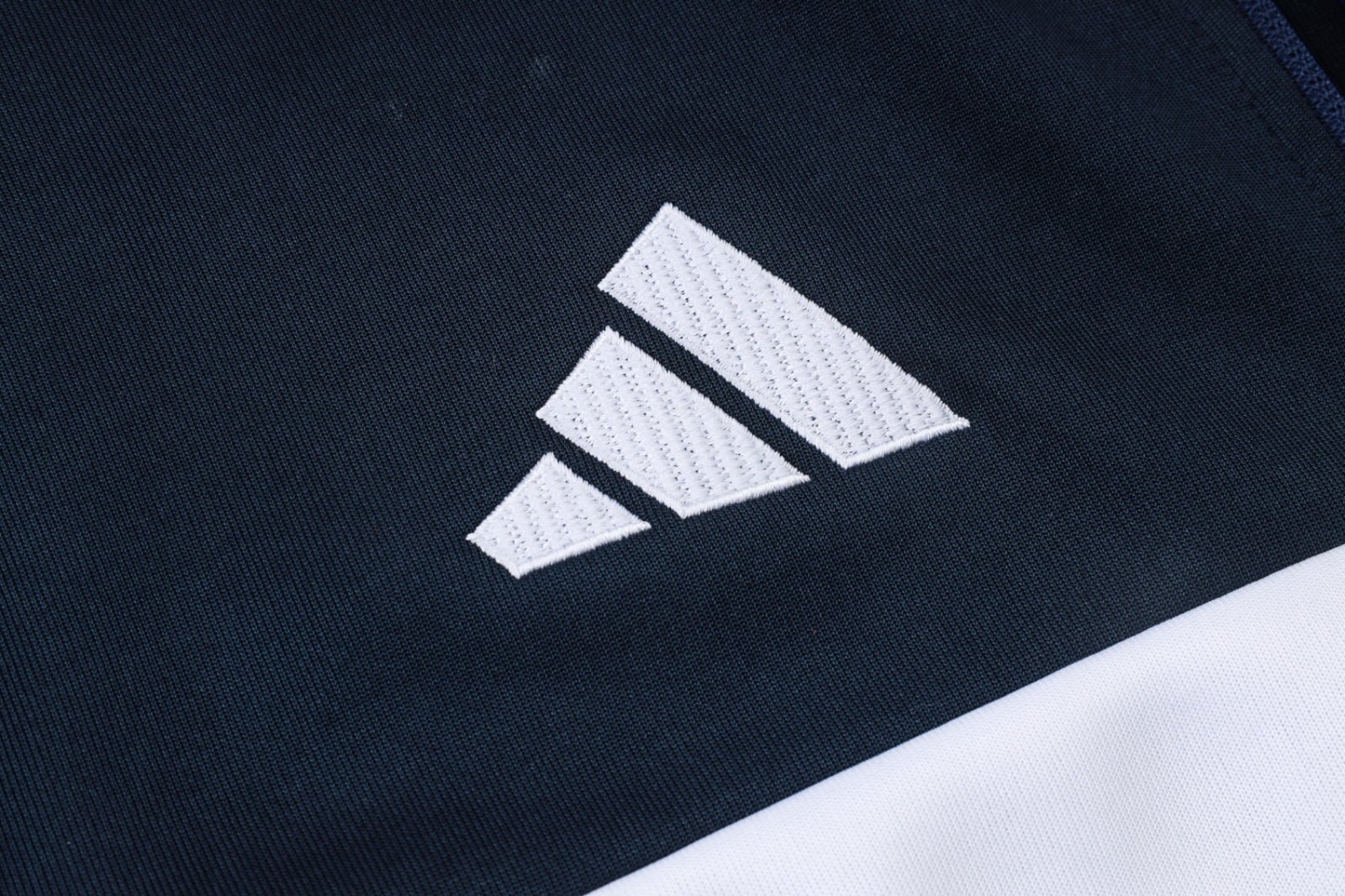 Real Madrid 2026/27 Full-Zip Tracksuit