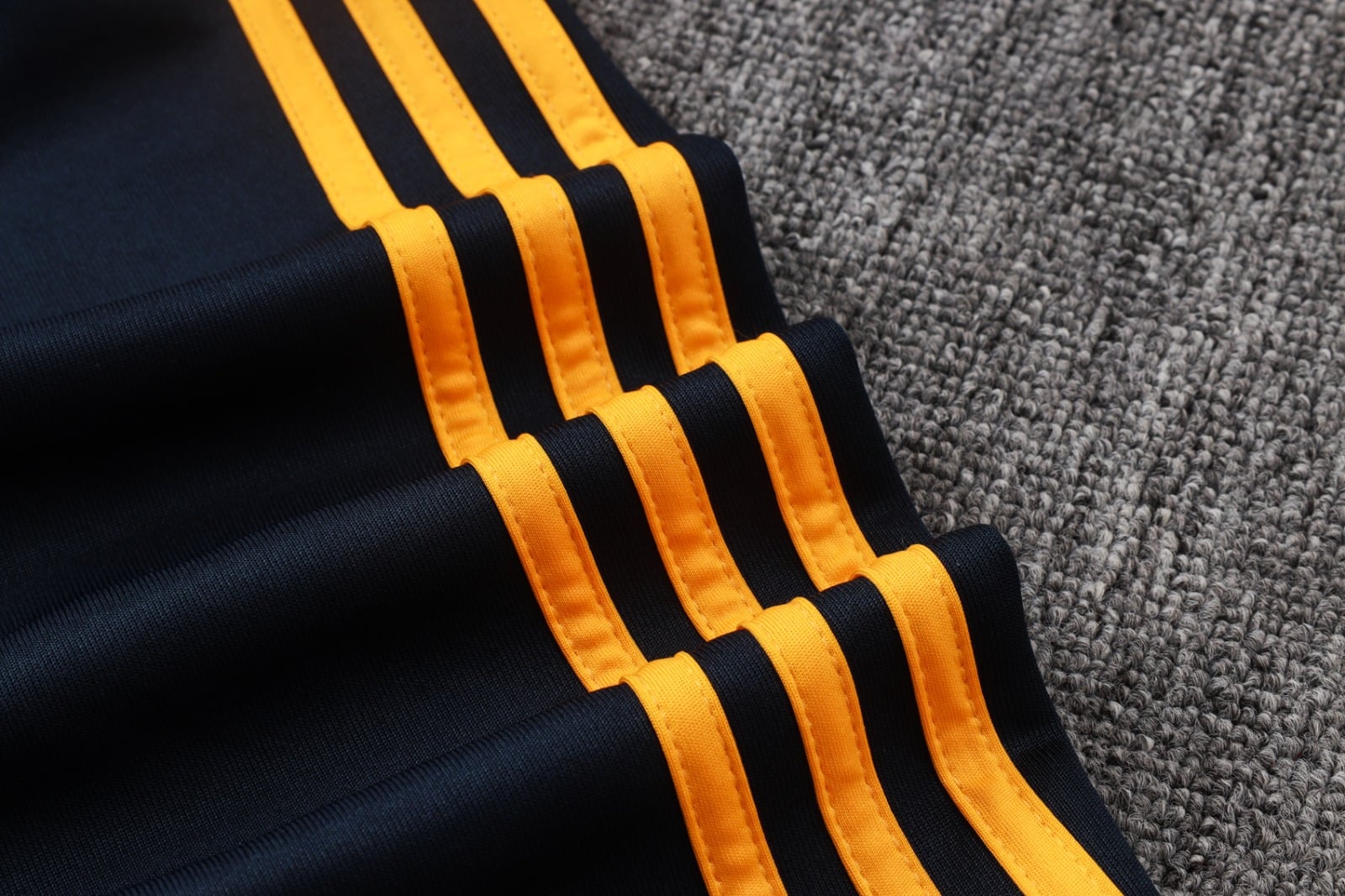 Real Madrid 2026/27 Full-Zip Tracksuit