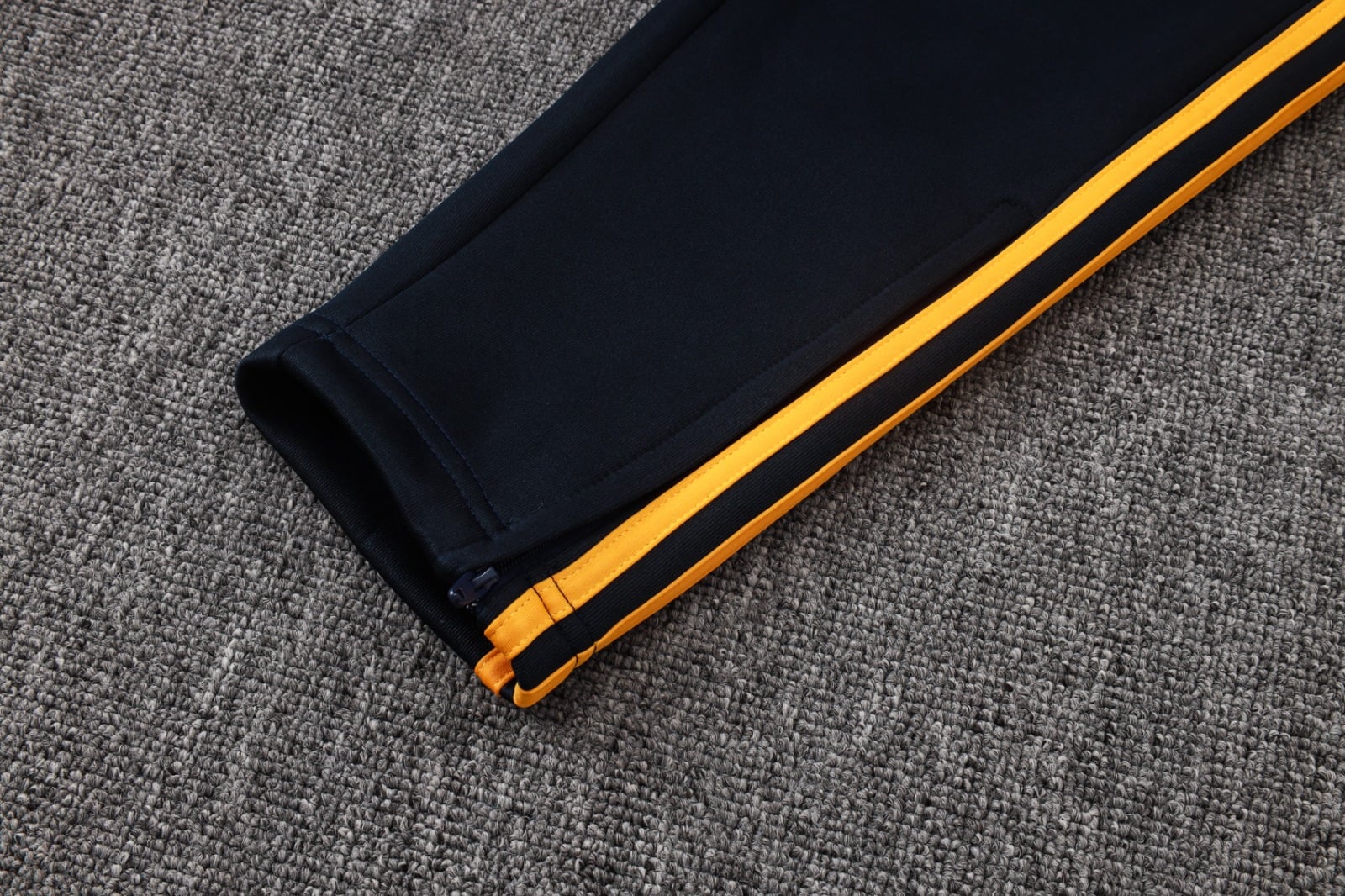 Tracksuit 26/27