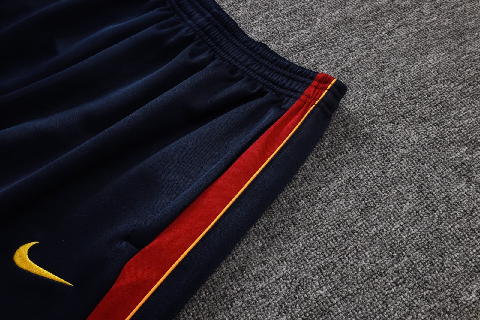Tracksuit 26/27