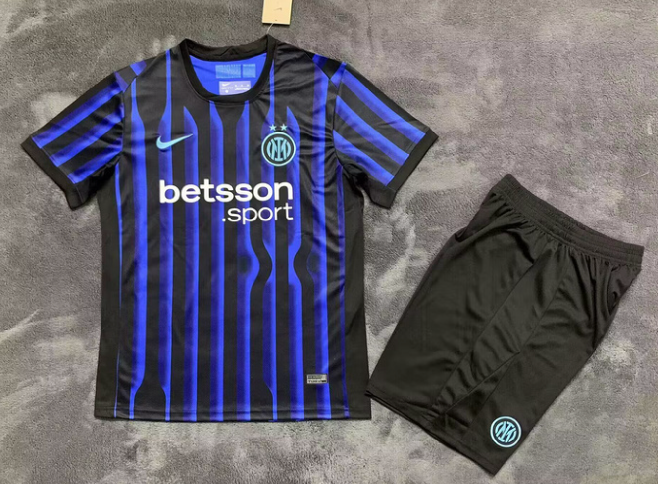 Home 25/26 Kids Kit