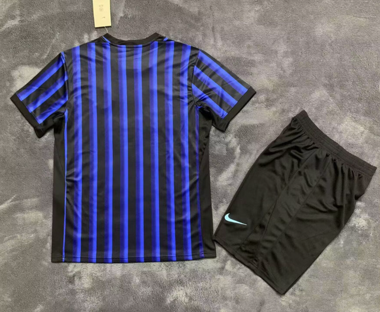 Home 25/26 Kids Kit