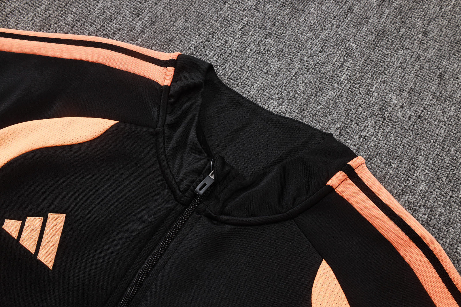 Tracksuit 26/27