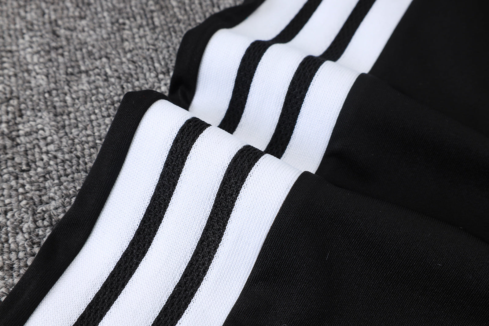Tracksuit 26/27