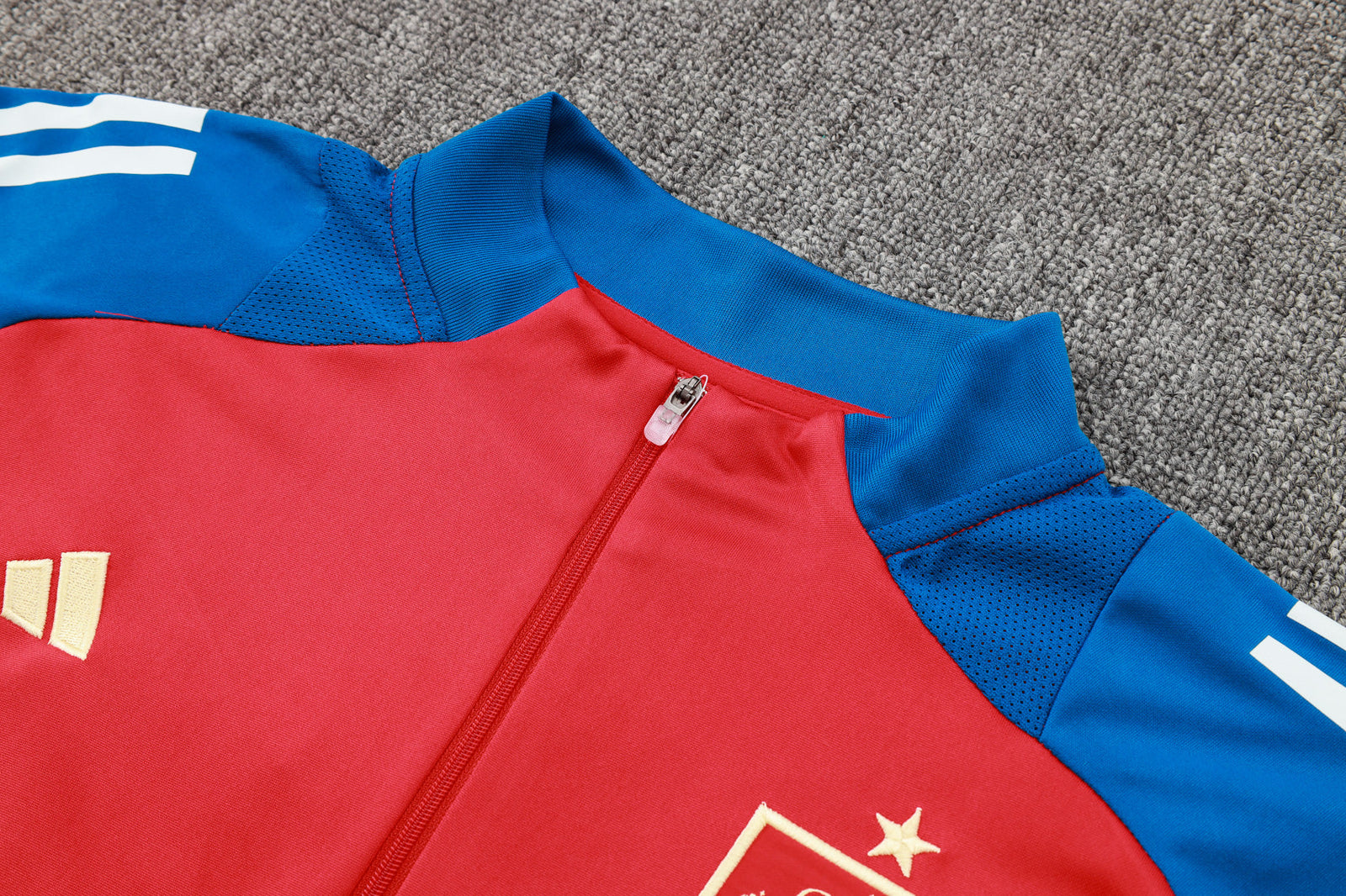 Tracksuit 24/25