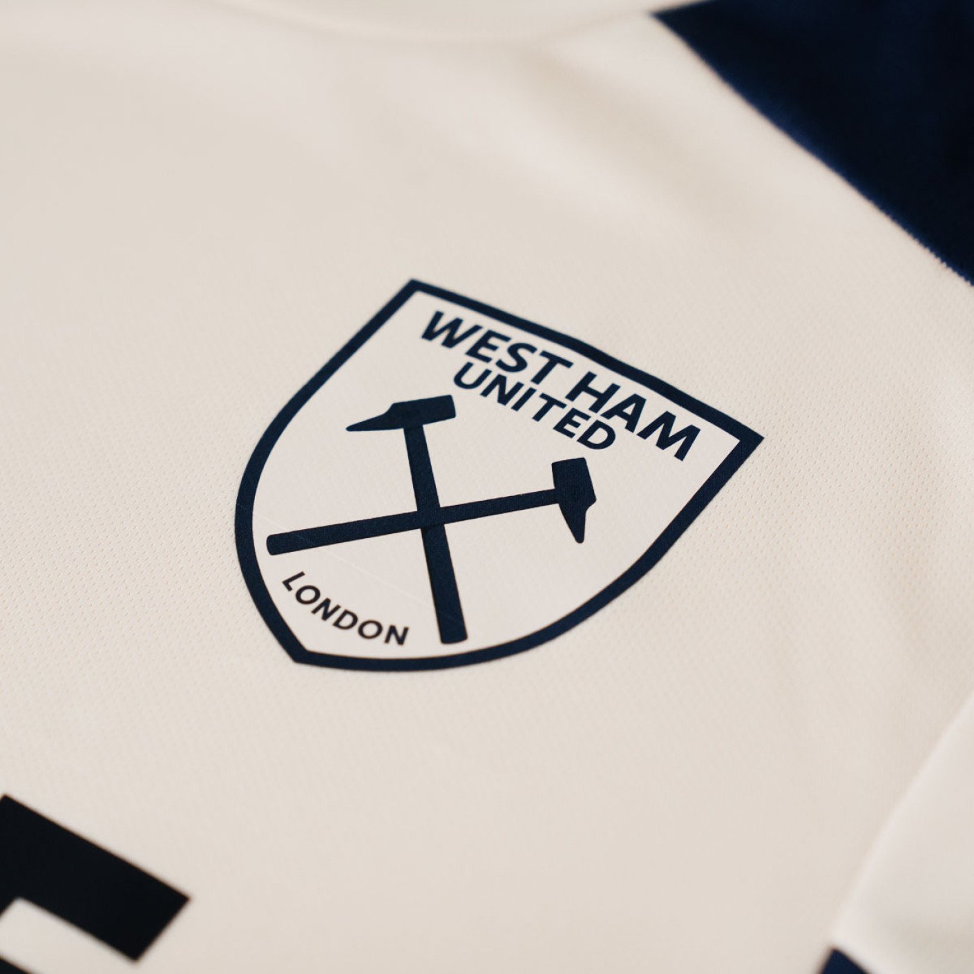 Training 25/26 Men's Kit