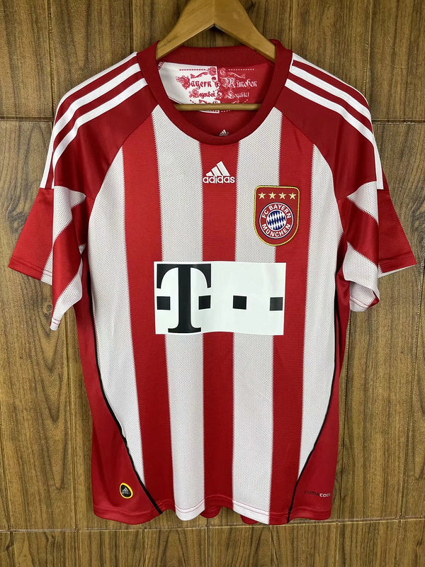 Bayern Munich Retro Jersey Home 2010