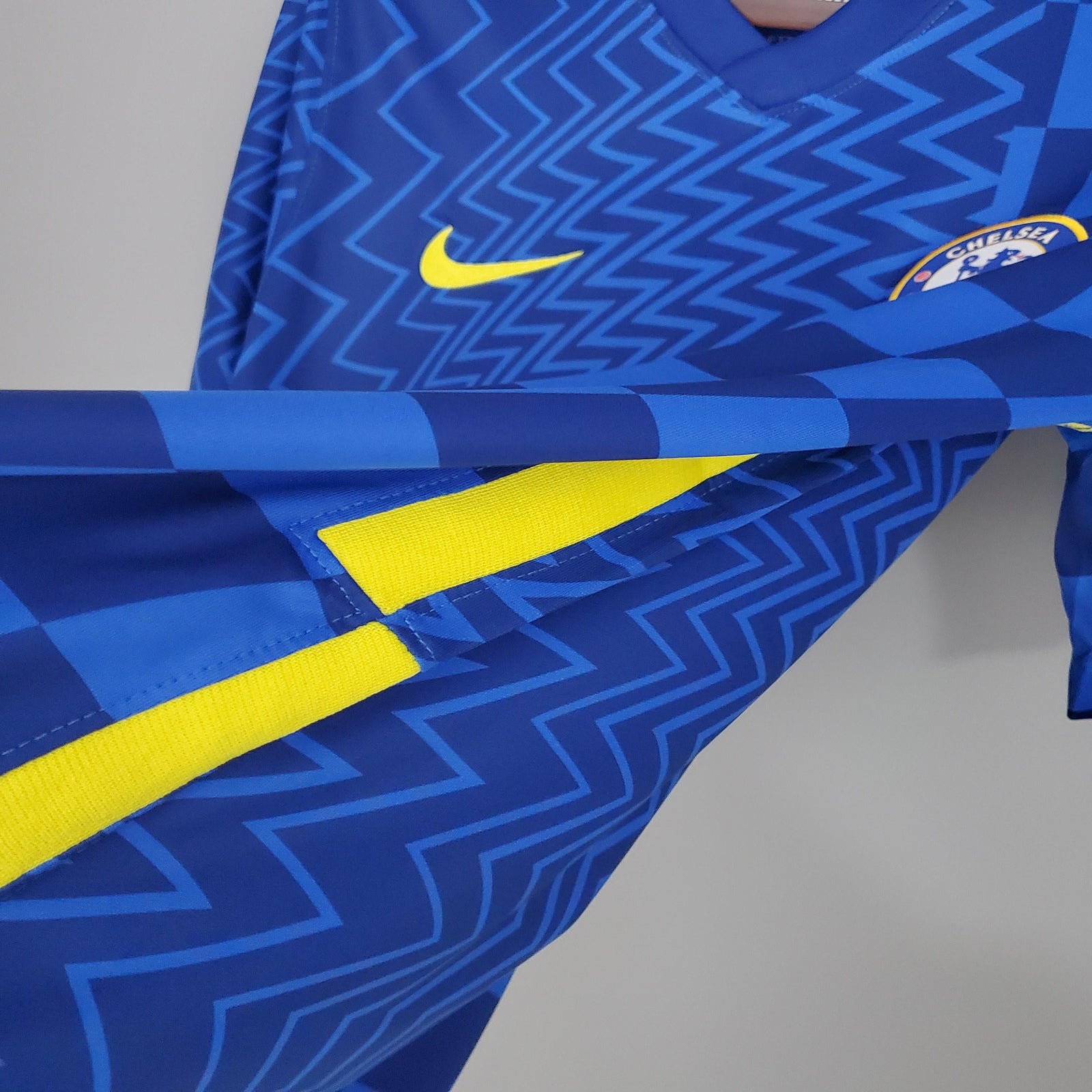 Retro Home 21/22 Men's Jersey