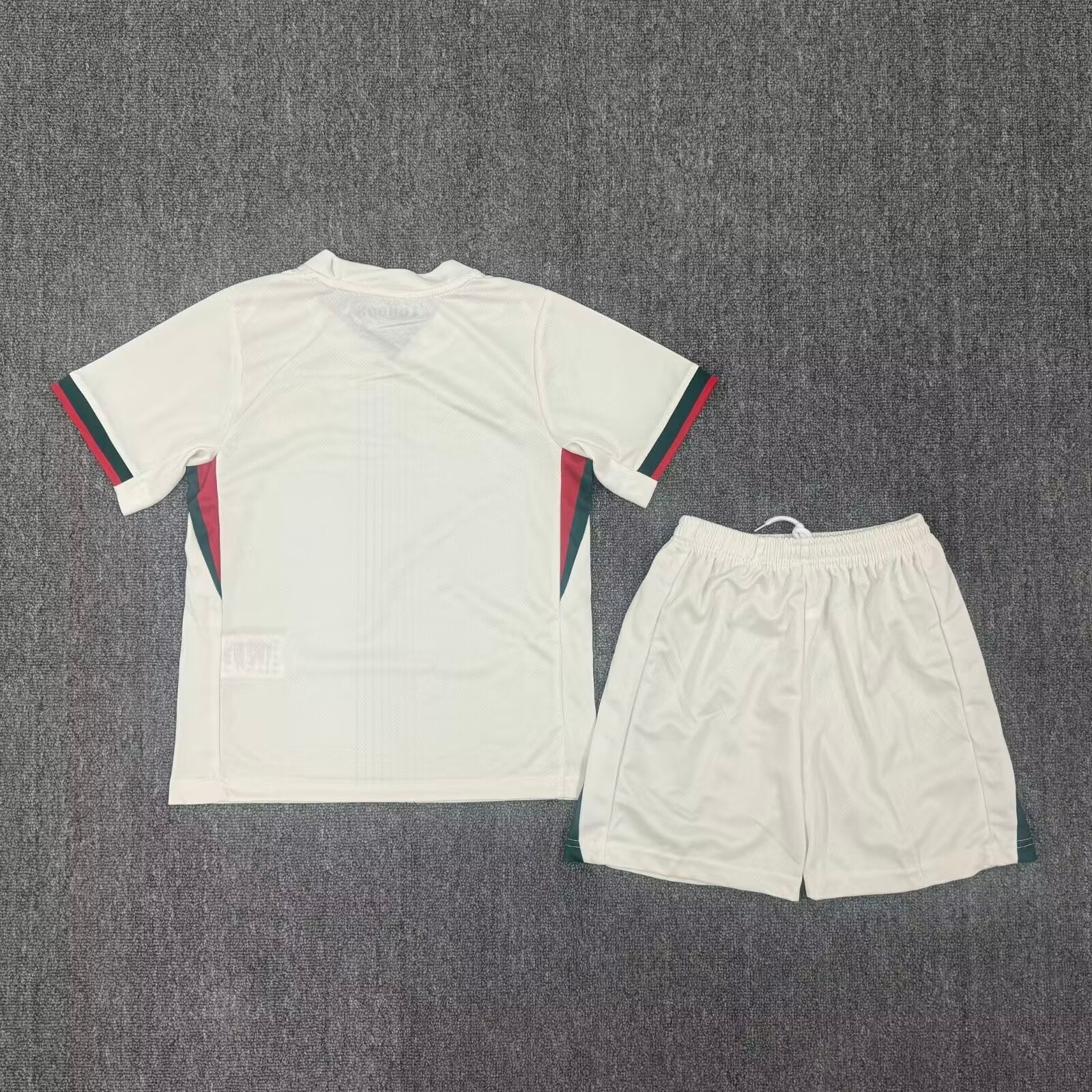 Away 25/26 Kids Kit