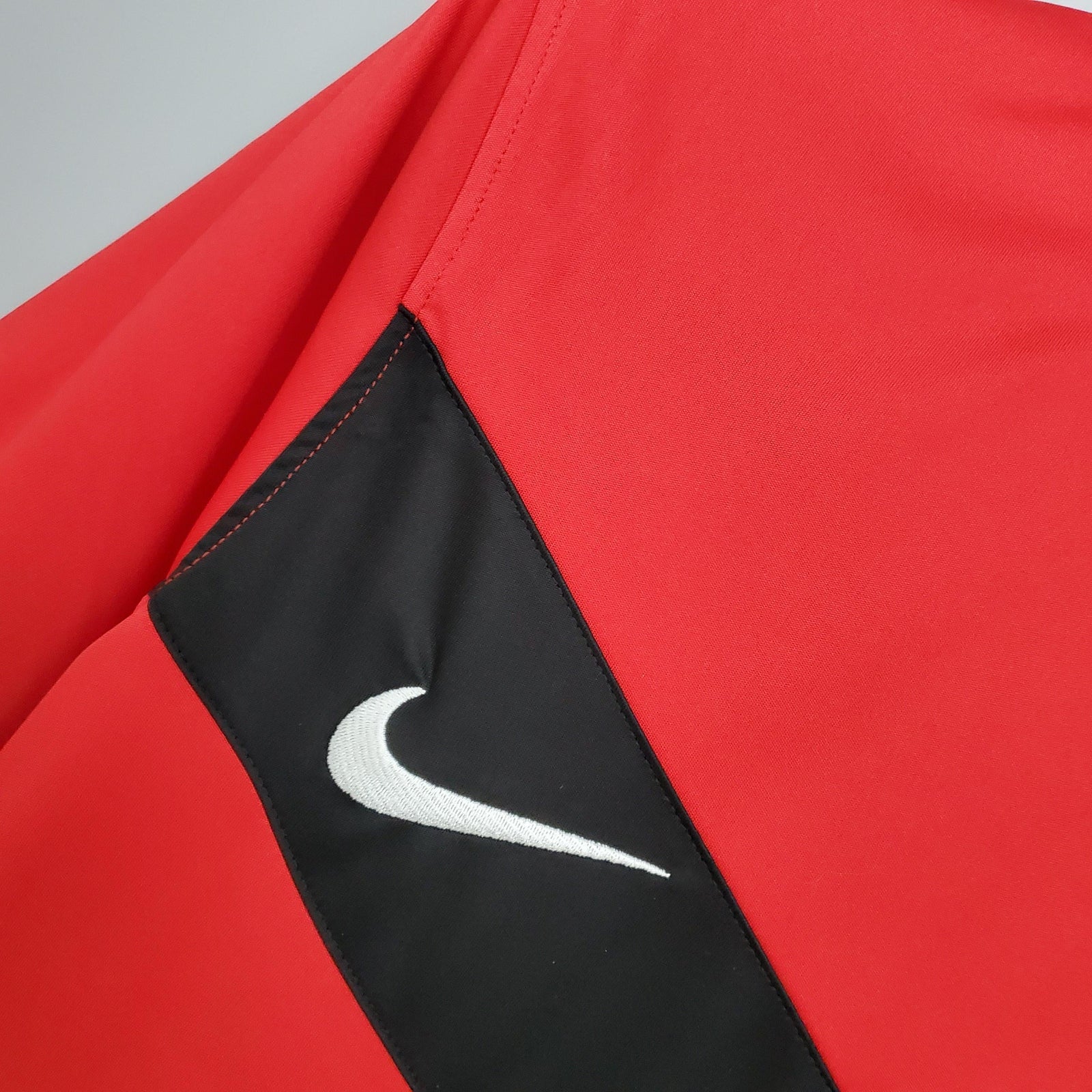 Retro Home 09/10 Men's Jersey