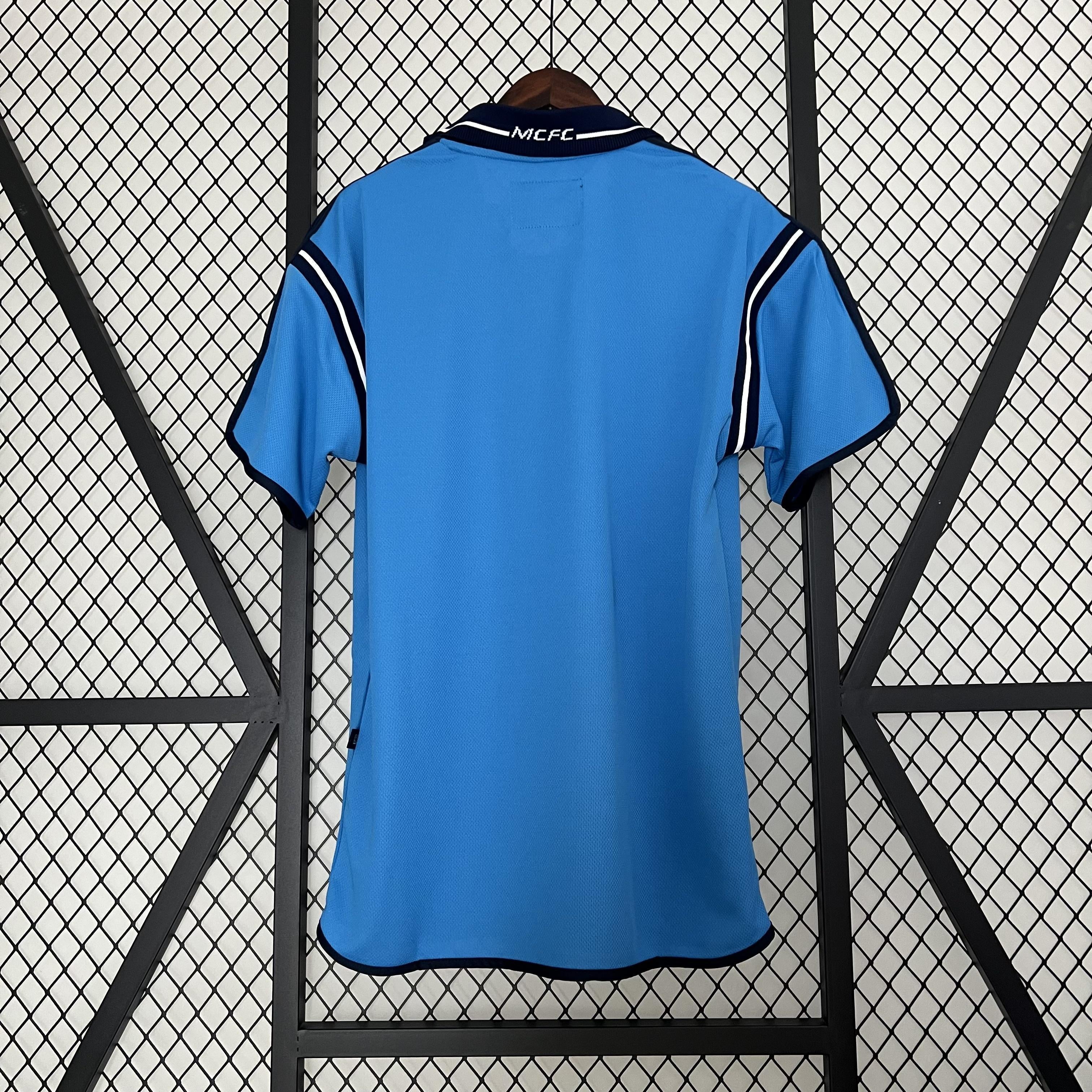 Retro Home 02/03 Men's Jersey