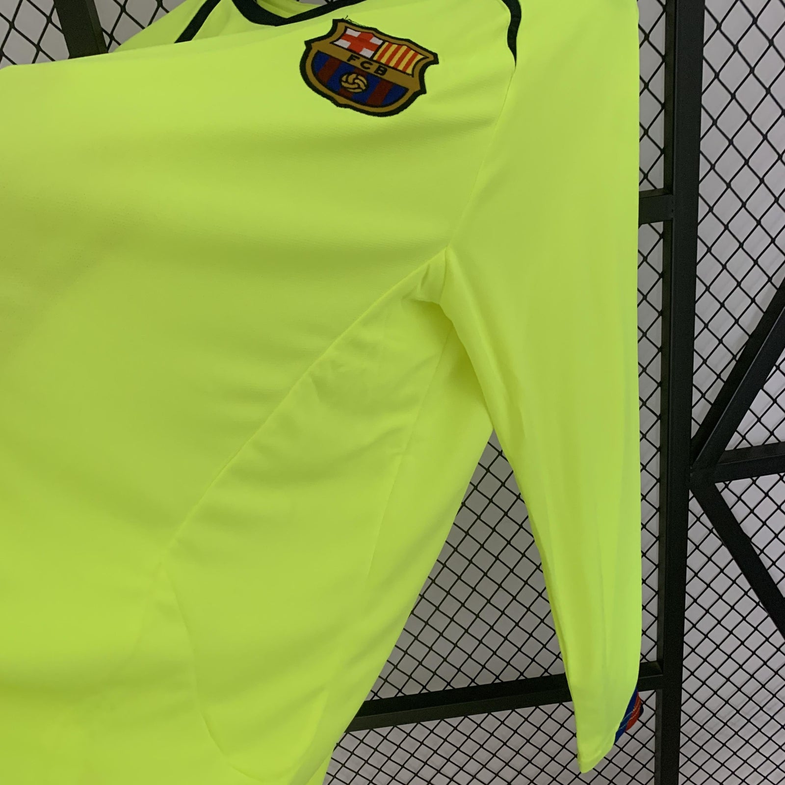 Retro Away 05/06 Men's Long Sleeve Jersey