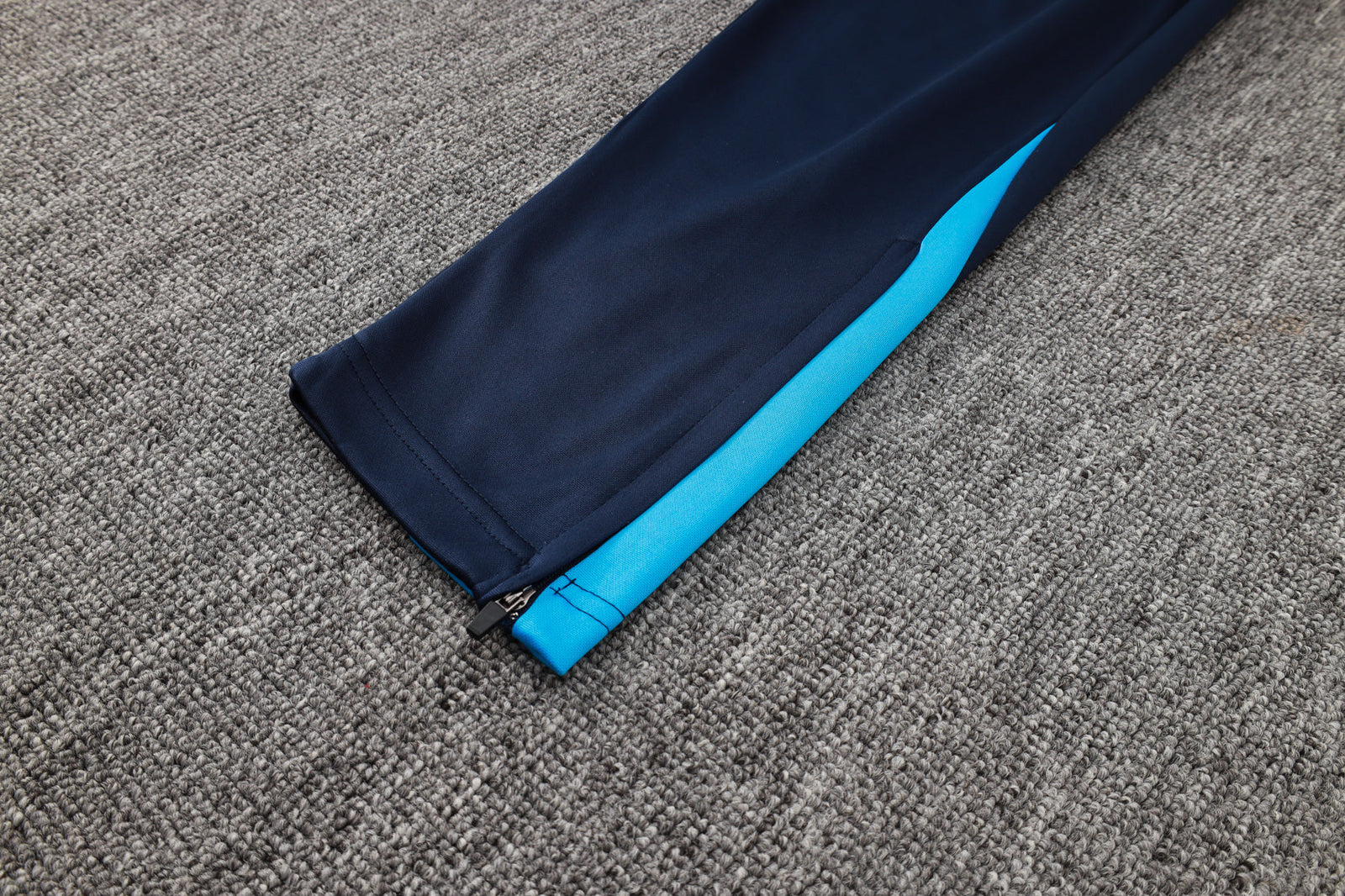 Tracksuit 24/25